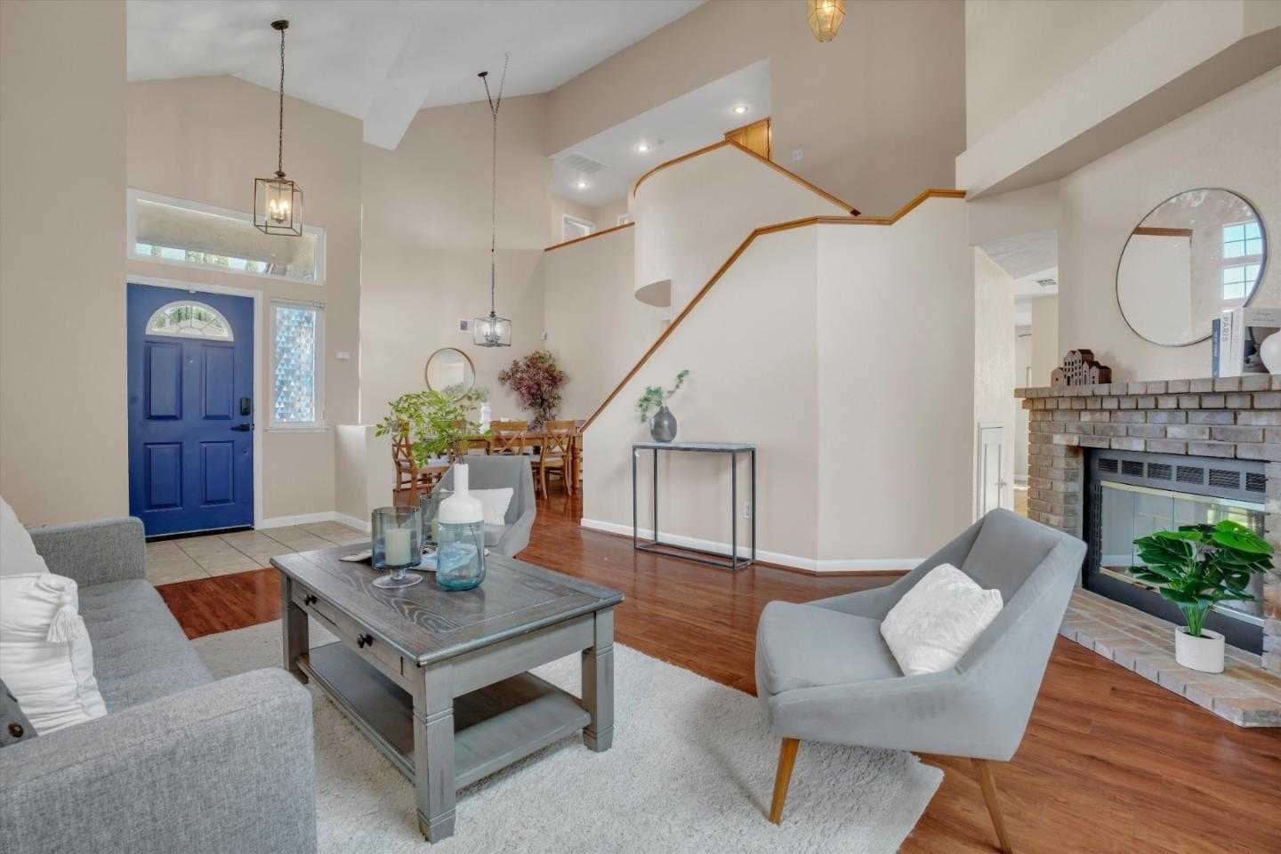 825 Foxwood Drive Tracy California United States, for Sale, residential,  , Royalty Property Management & Realty