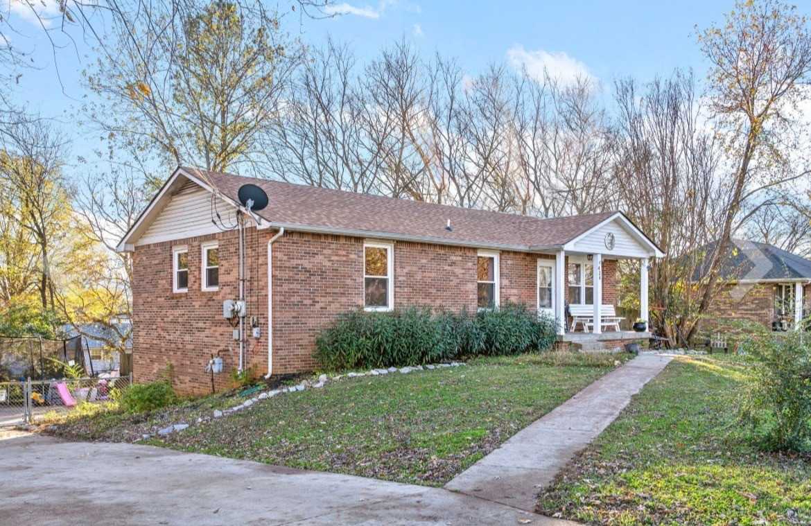 434 Bluff Dr Clarksville Tennessee United States, for Sale, residential, Rebekah  Sprabary, Sweet Home Realty & Property Management