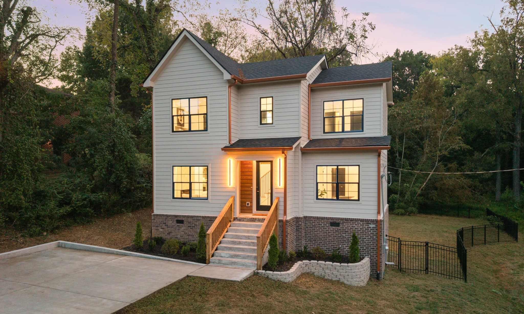 2809 Cooper Ln Nashville Tennessee United States, for Sale, residential, Amy Kempf, Reliant Realty ERA Powered