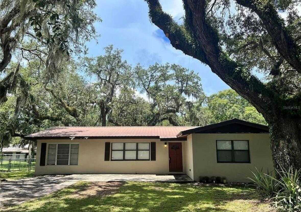 1903 SW 3RD Avenue Okeechobee Florida United States, for Rent, residential,  , Phoenix Realtors LLC