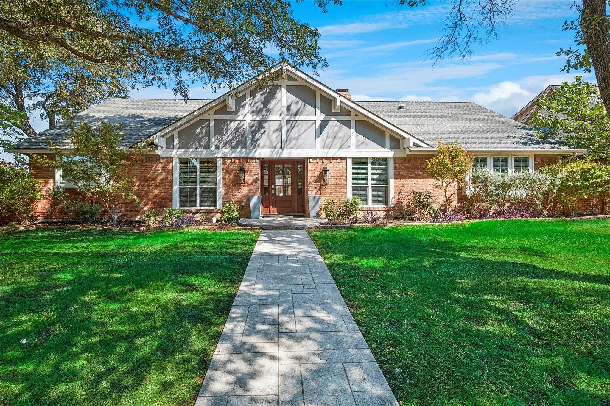 7601 Carta Valley Drive Dallas Texas United States, for Sale, residential, Joyce Kelly, Hummingbird Realty