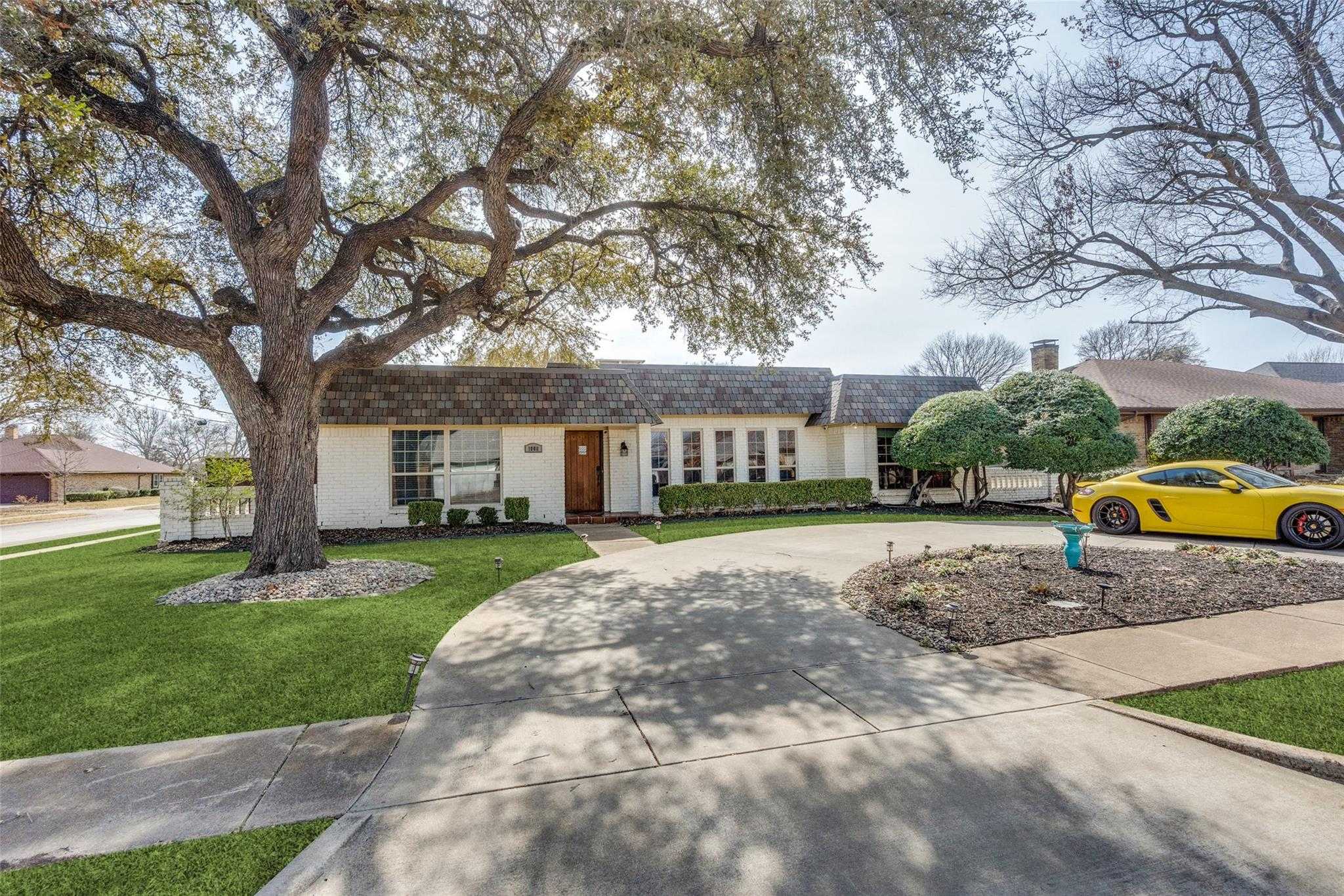 1008 Morningstar Trail Richardson Texas United States, for Sale, residential, Joyce Kelly, Hummingbird Realty