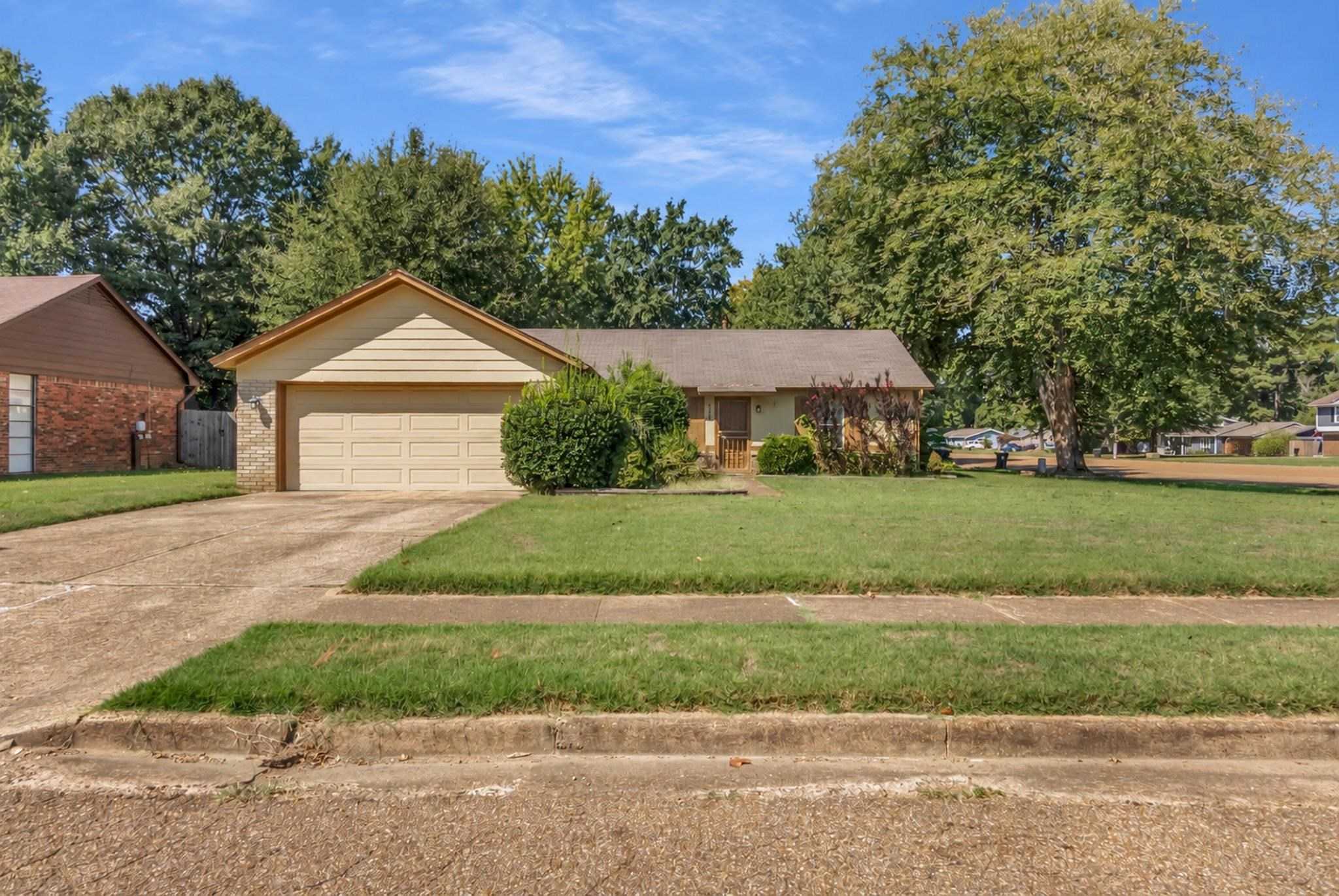 2391 BARBARO DR Bartlett Tennessee United States, for Sale, residential, Verna Littleton, Fast Track Realty