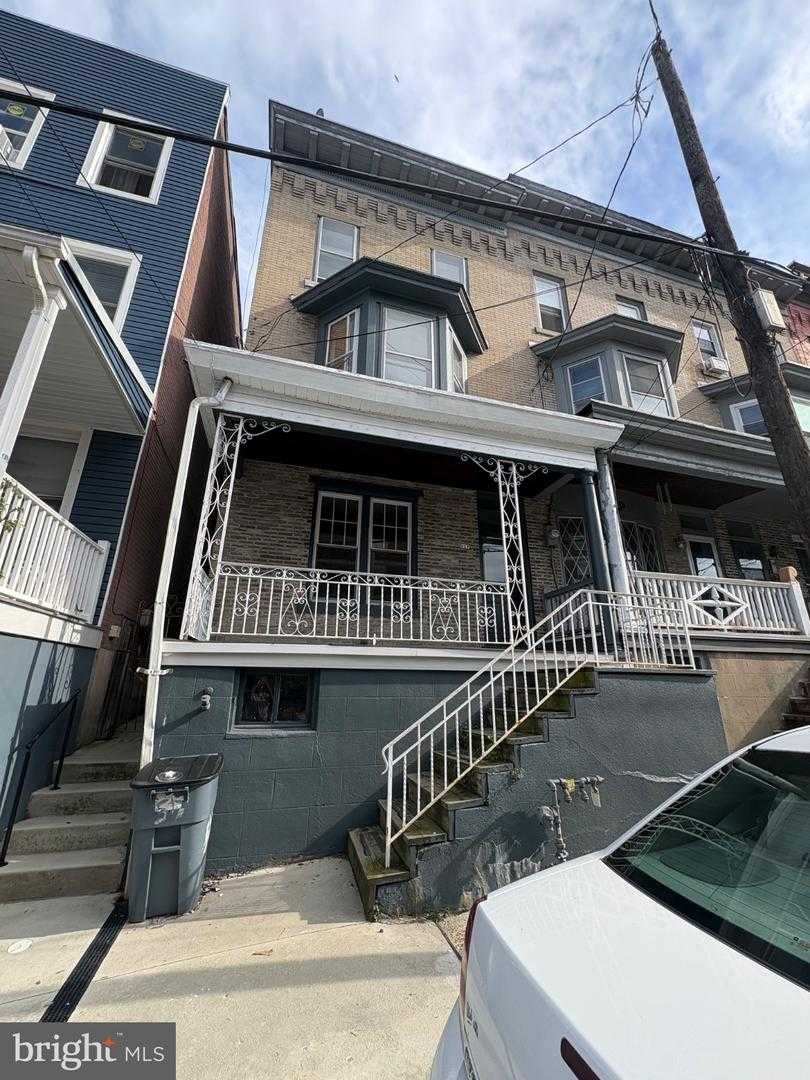 517 W NORWEGIAN STREET Pottsville Pennsylvania United States, for Rent, residential, Bruno Tarquinii, Fairfax Realty Premier