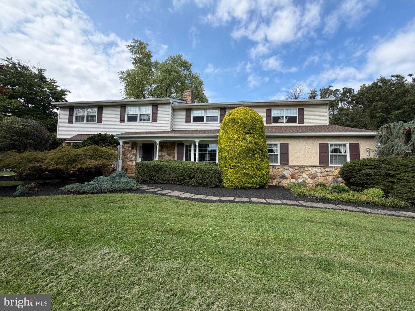 1627 E STRASBURG ROAD West Chester Pennsylvania United States, for Sale, residential,  , Swayne Real Estate Group