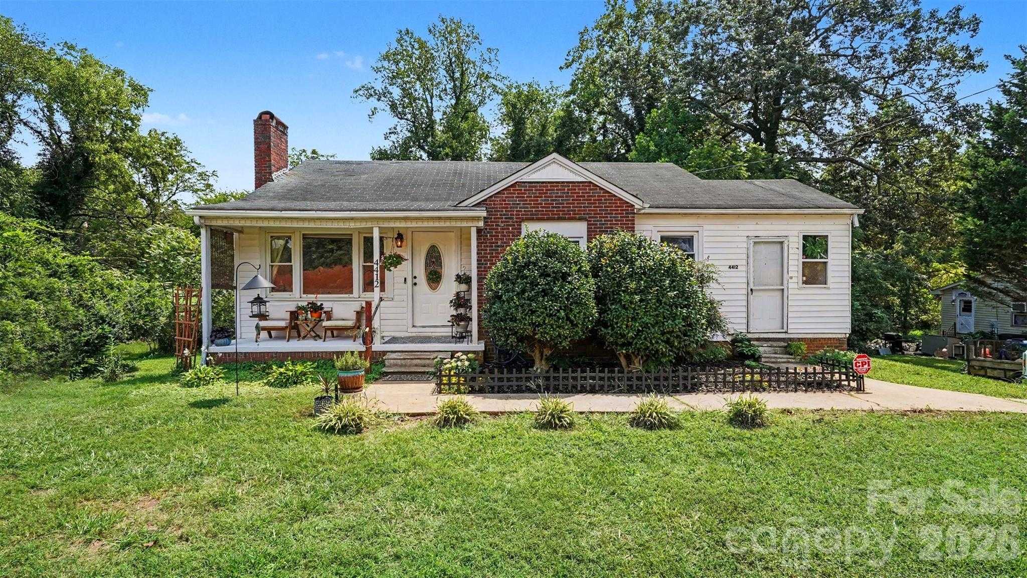 4412 Reidsville Road Winston Salem North Carolina United States, for Sale, residential,  , The Headley Group Realty