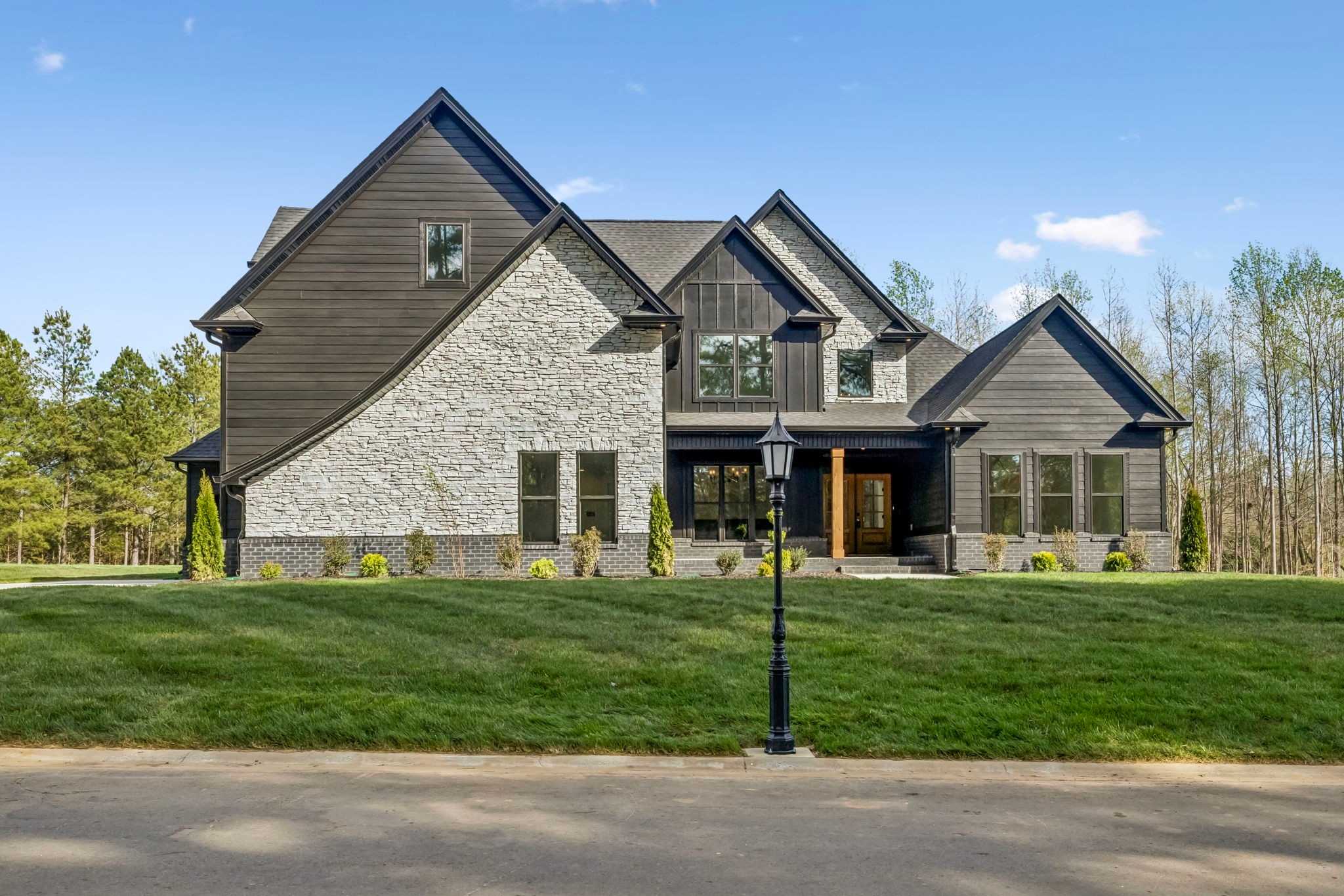 4025 Sadie Grace Way Clarksville Tennessee United States, for Sale, residential, Rebekah  Sprabary, Sweet Home Realty & Property Management