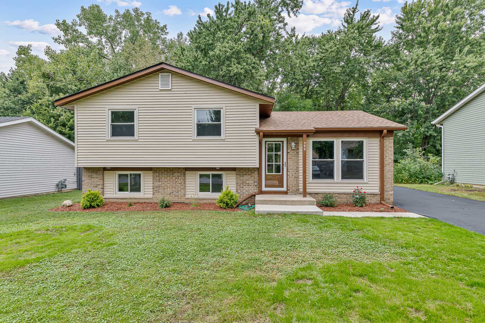 756 Westwind Drive Bolingbrook Illinois United States, for Sale, residential,  , Alpha 7 Realty