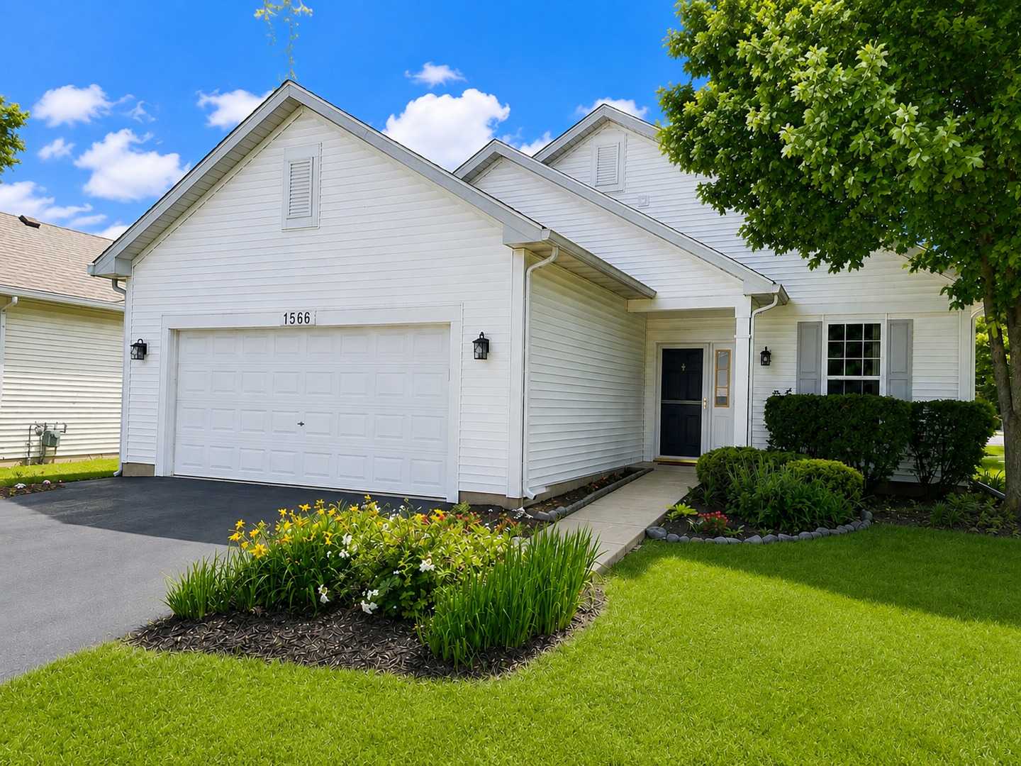 1566 Benzie Circle Romeoville Illinois United States, for Sale, residential,  , Alpha 7 Realty