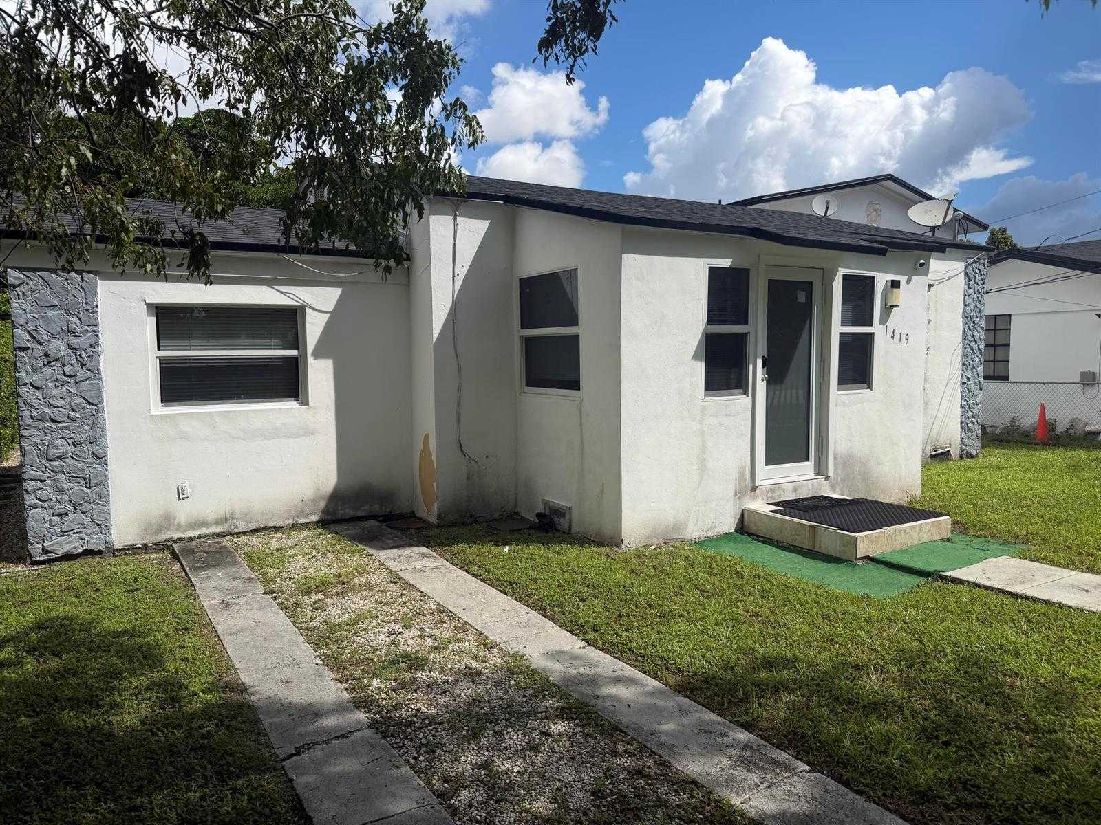 1419 NW 44TH Street APT 1 Miami Florida United States, for Sale, residential, Sandra Benkahla, The 305 Agency
