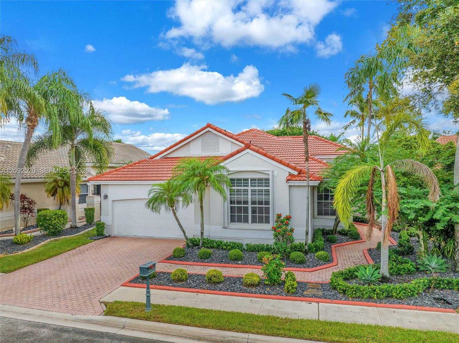 1545 W Lacosta Dr W Pembroke Pines Florida United States, for Sale, residential,  , RCA Realty Group