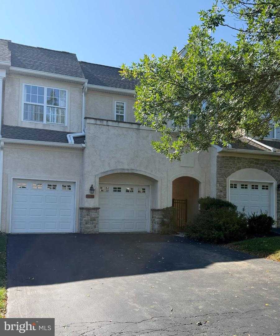 8 THREE OAK LANE West Chester Pennsylvania United States, for Sale, residential,  , Swayne Real Estate Group