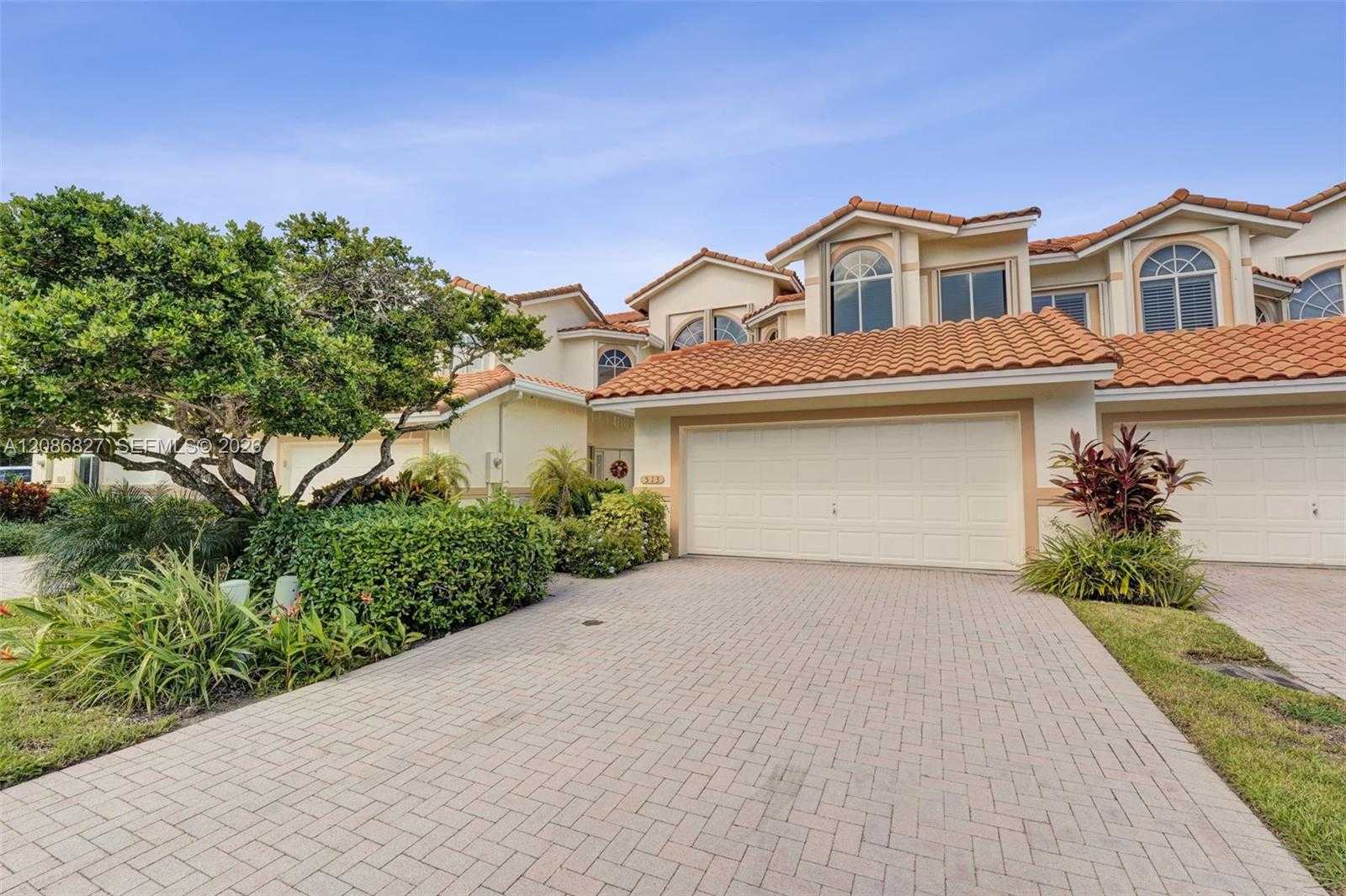 513 W Palm Aire Dr  APT 513 Pompano Beach Florida United States, for Rent, residential,  , D'Lux Real Estate Services, LLC