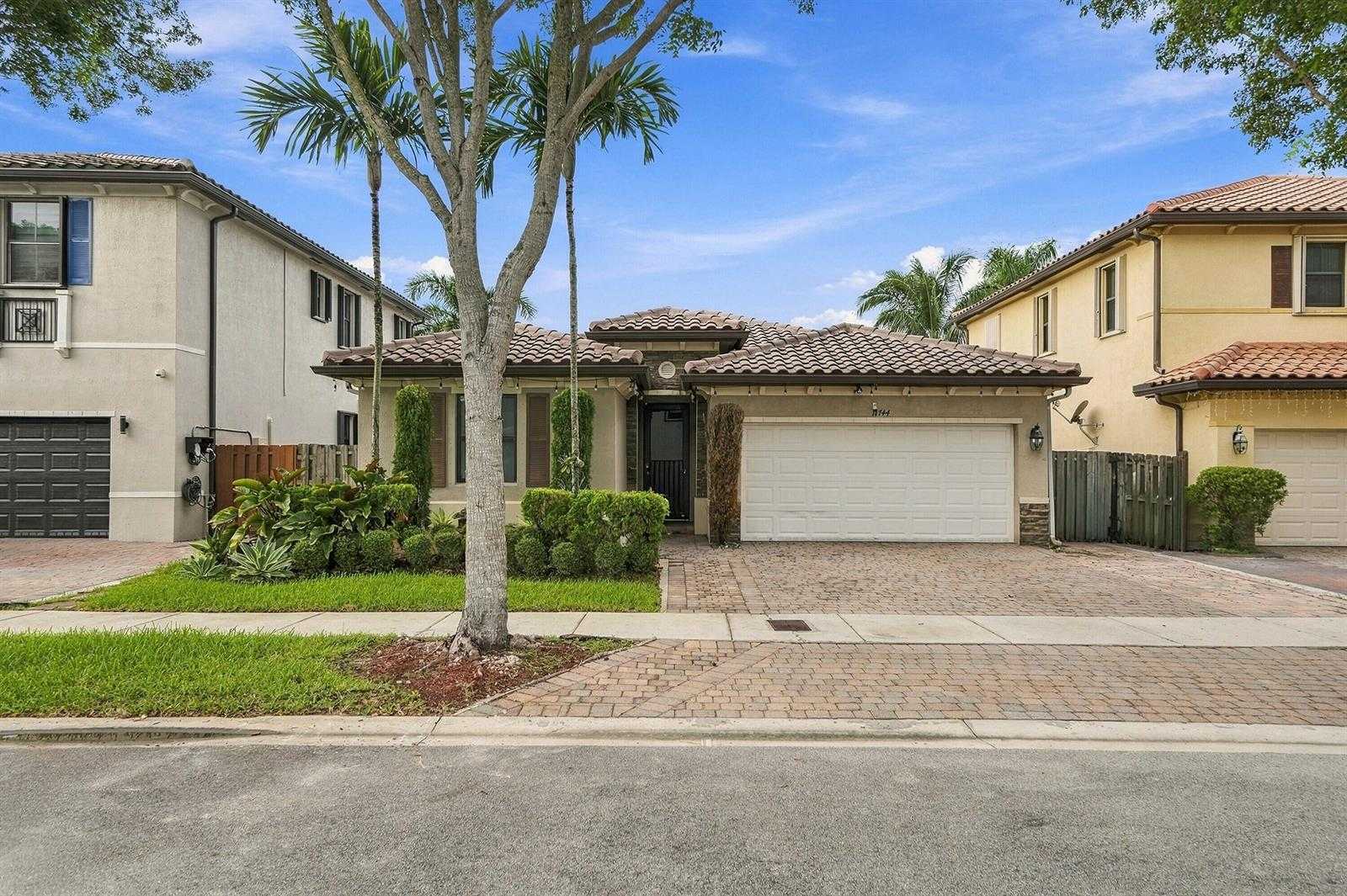 11744 SW 151ST Path Miami Florida United States, for Rent, residential, Sandra Benkahla, The 305 Agency