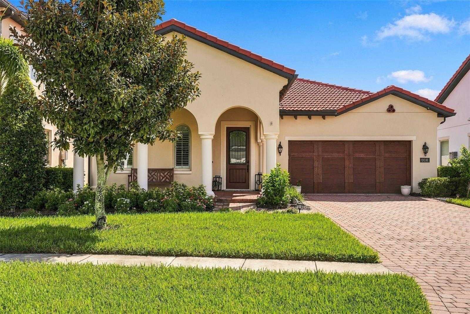 10698 ROYAL CYPRESS WAY Orlando Florida United States, for Sale, residential, Joao Pereira, La Rosa Realty