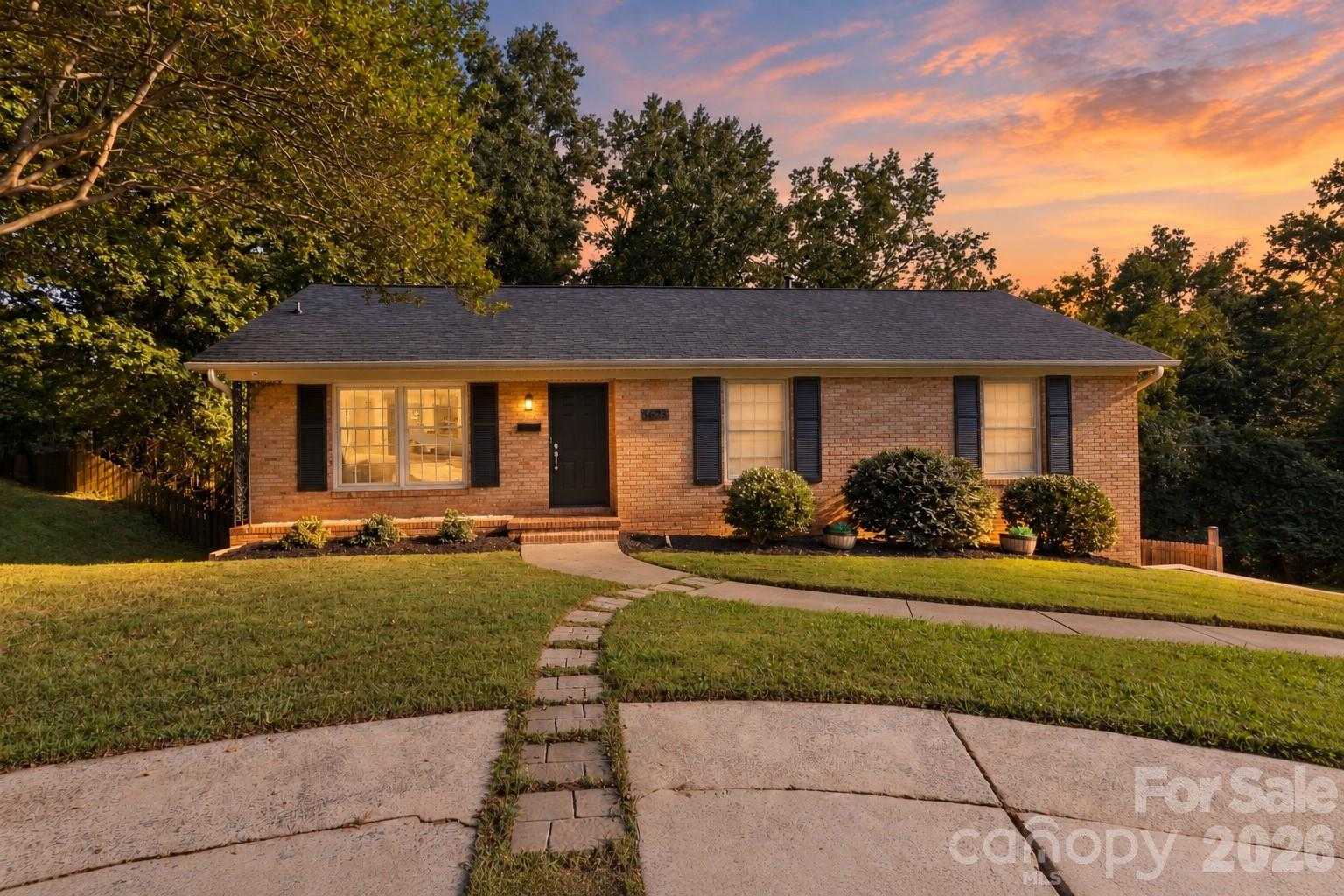 6623 Brookcrest Drive Charlotte North Carolina United States, for Sale, residential, William (Will) Owens , South Charlotte Properties