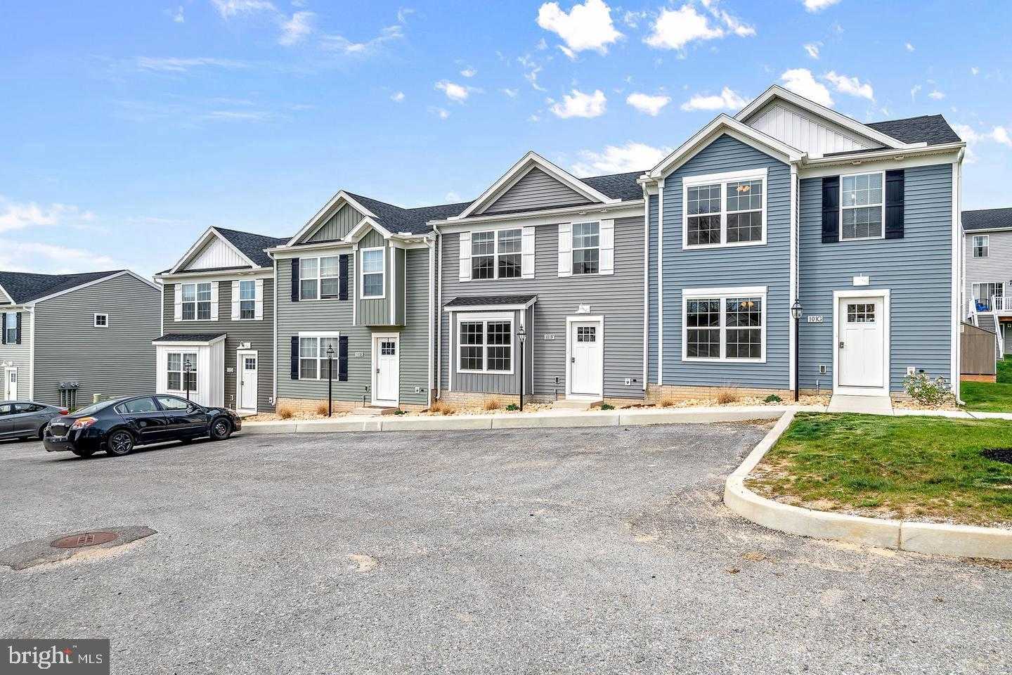 101 PACER DRIVE  APT I Hanover Pennsylvania United States, for Rent, residential, Bruno Tarquinii, Fairfax Realty Premier