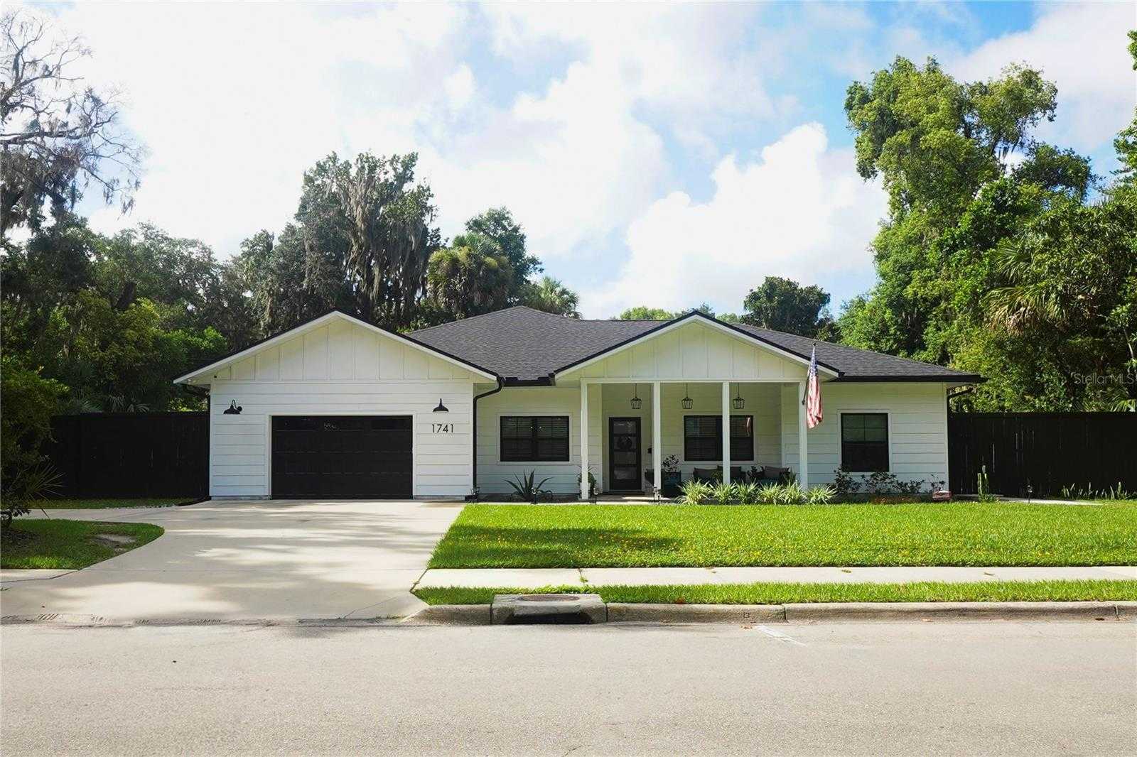 1741 NW 7TH AVENUE Gainesville Florida United States, for Sale, residential, Garrett Huffman, eXp Realty