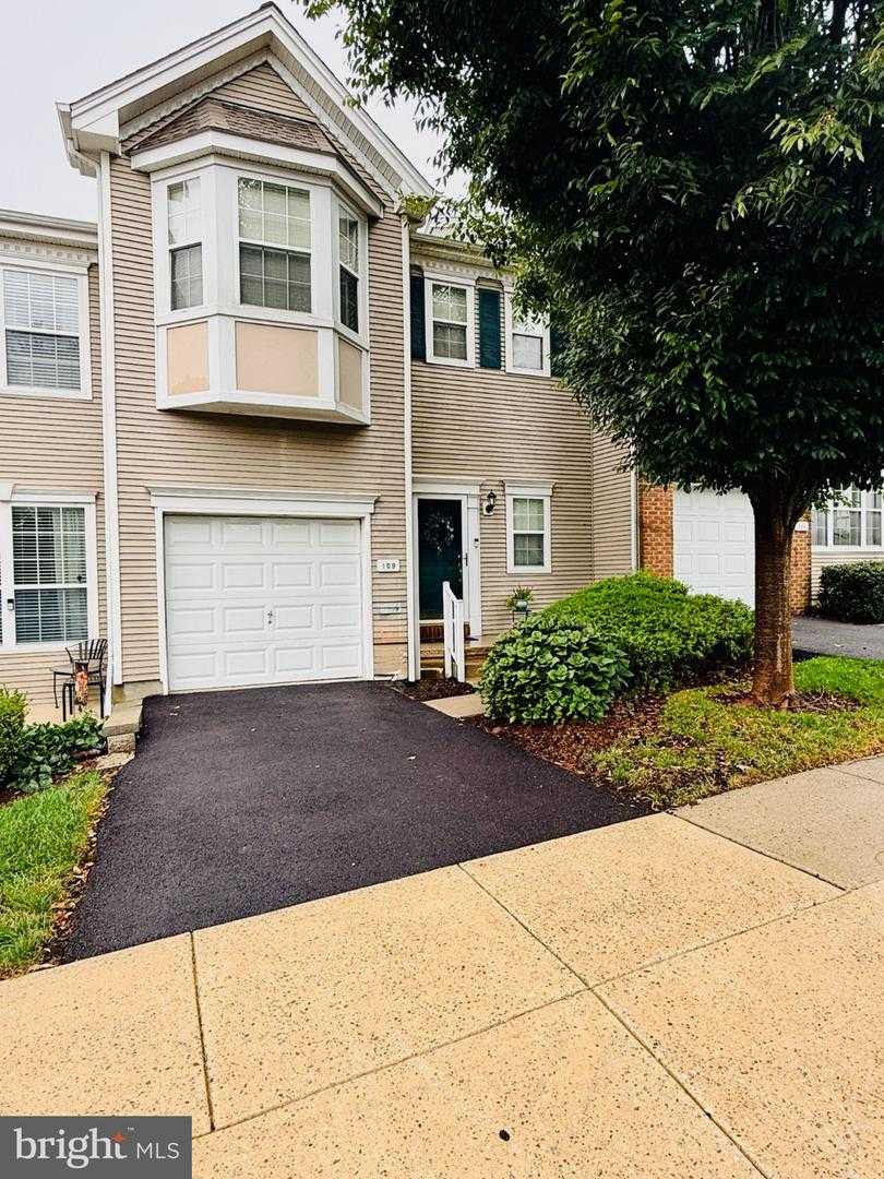 109 LYDIA LANE West Chester Pennsylvania United States, for Sale, residential,  , Swayne Real Estate Group