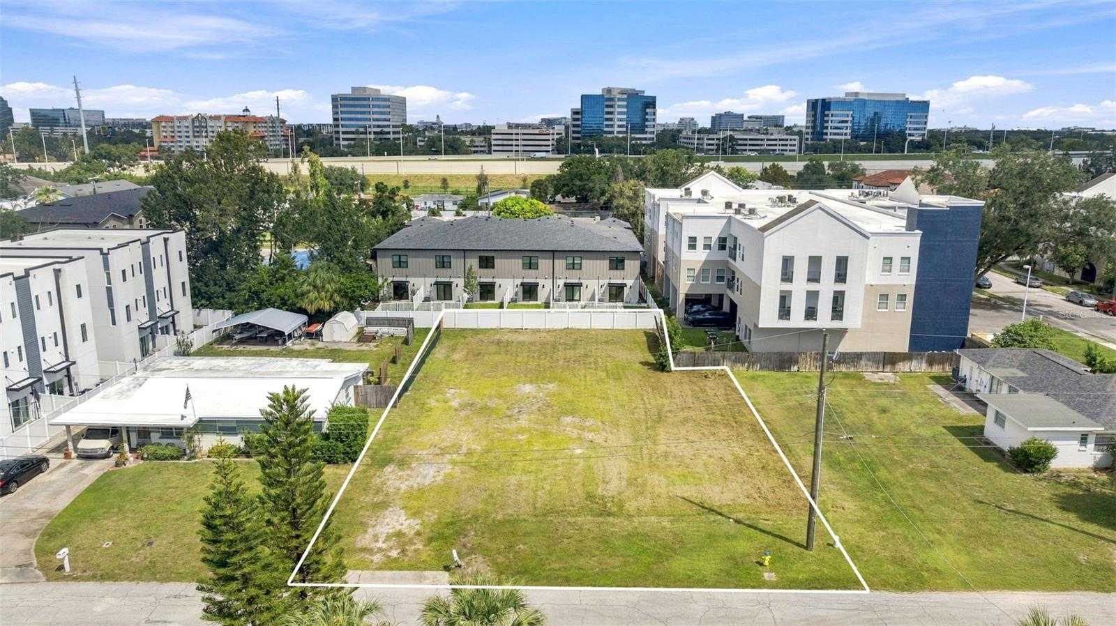 4307 W FIG STREET Tampa Florida United States, for Sale, commercial, Sunny Sidhu, RE/MAX Premier Group