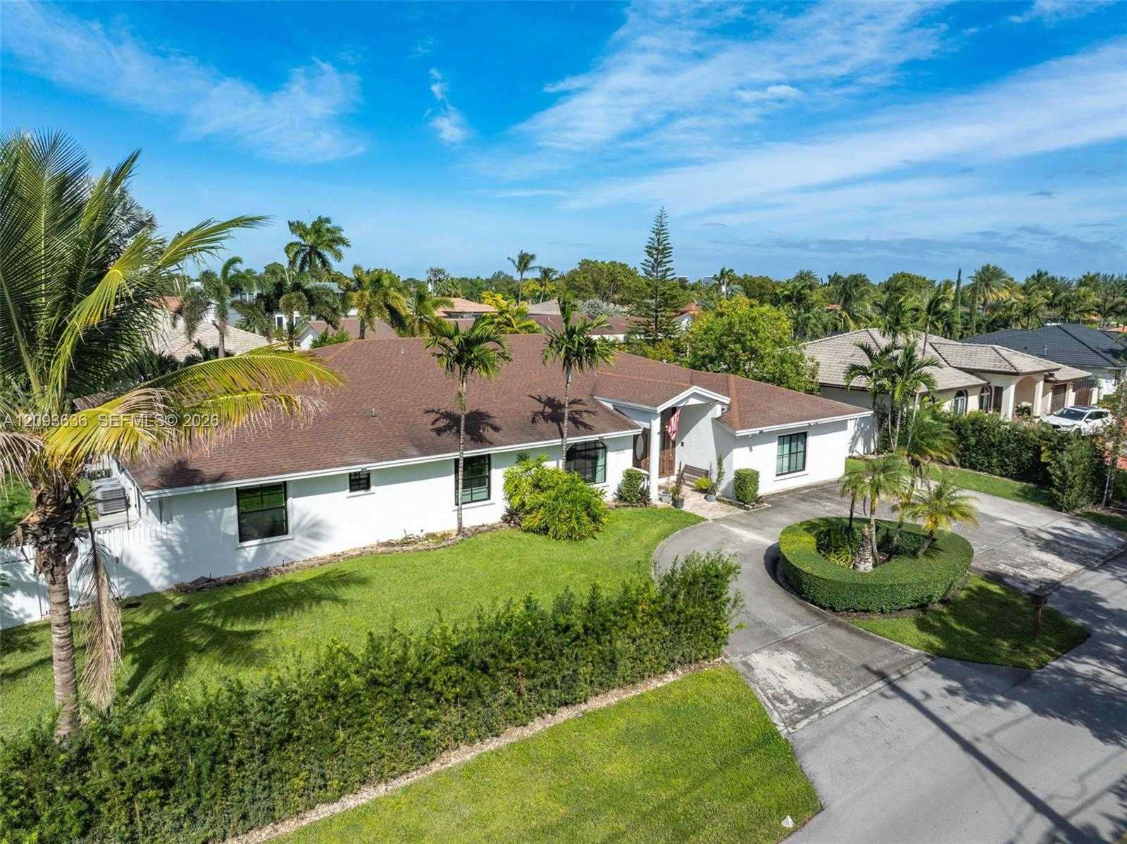10195 NW 26th St Doral Florida United States, for Sale, residential, Roberto Villasmil, Interinvestments Realty, Inc.