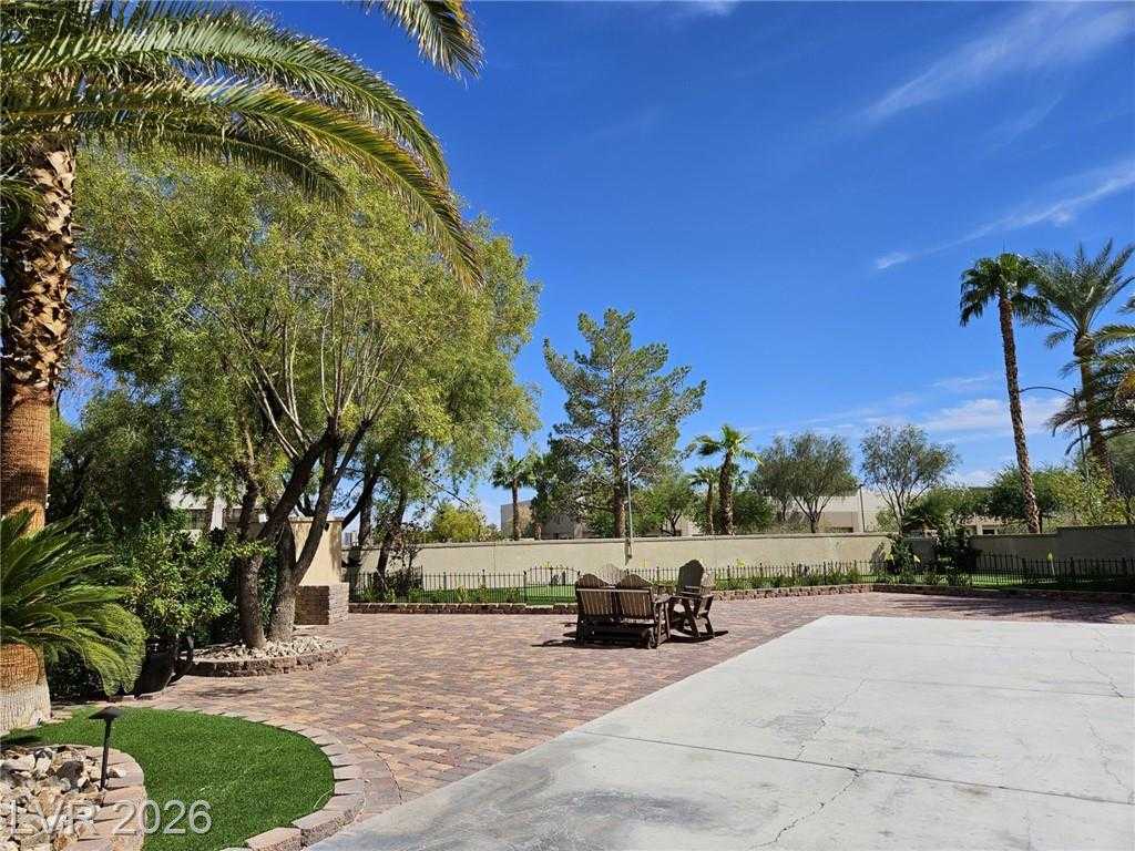 8175 Arville Street APT 33 Las Vegas Nevada United States, for Sale, commercial,  , Realty 220