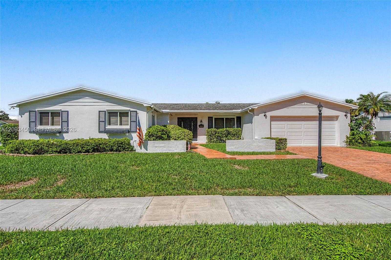 10190 SW 99th Ave Miami Florida United States, for Sale, residential,  , INCOM OFFICE EXAMPLE