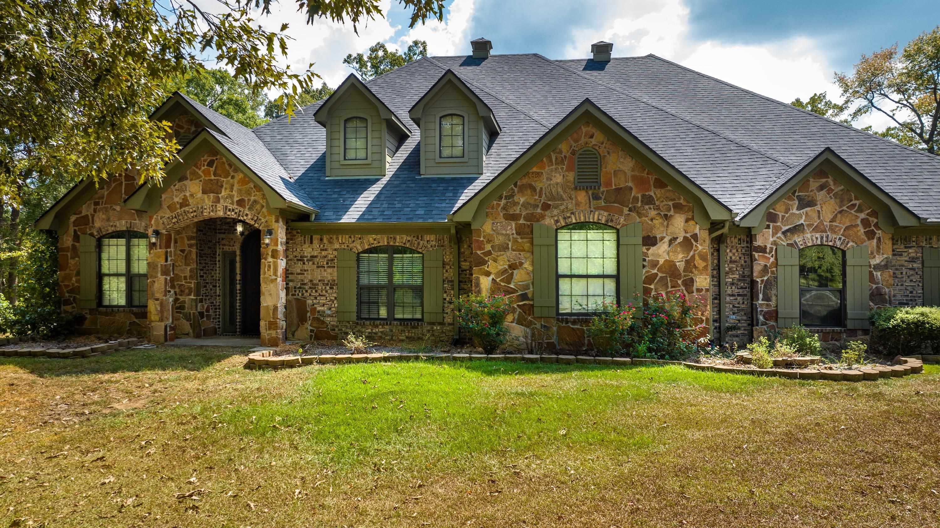 1687 West Point Rd. Kilgore Texas United States, for Sale, residential, Dona  Willett, Summers Cook & CO.