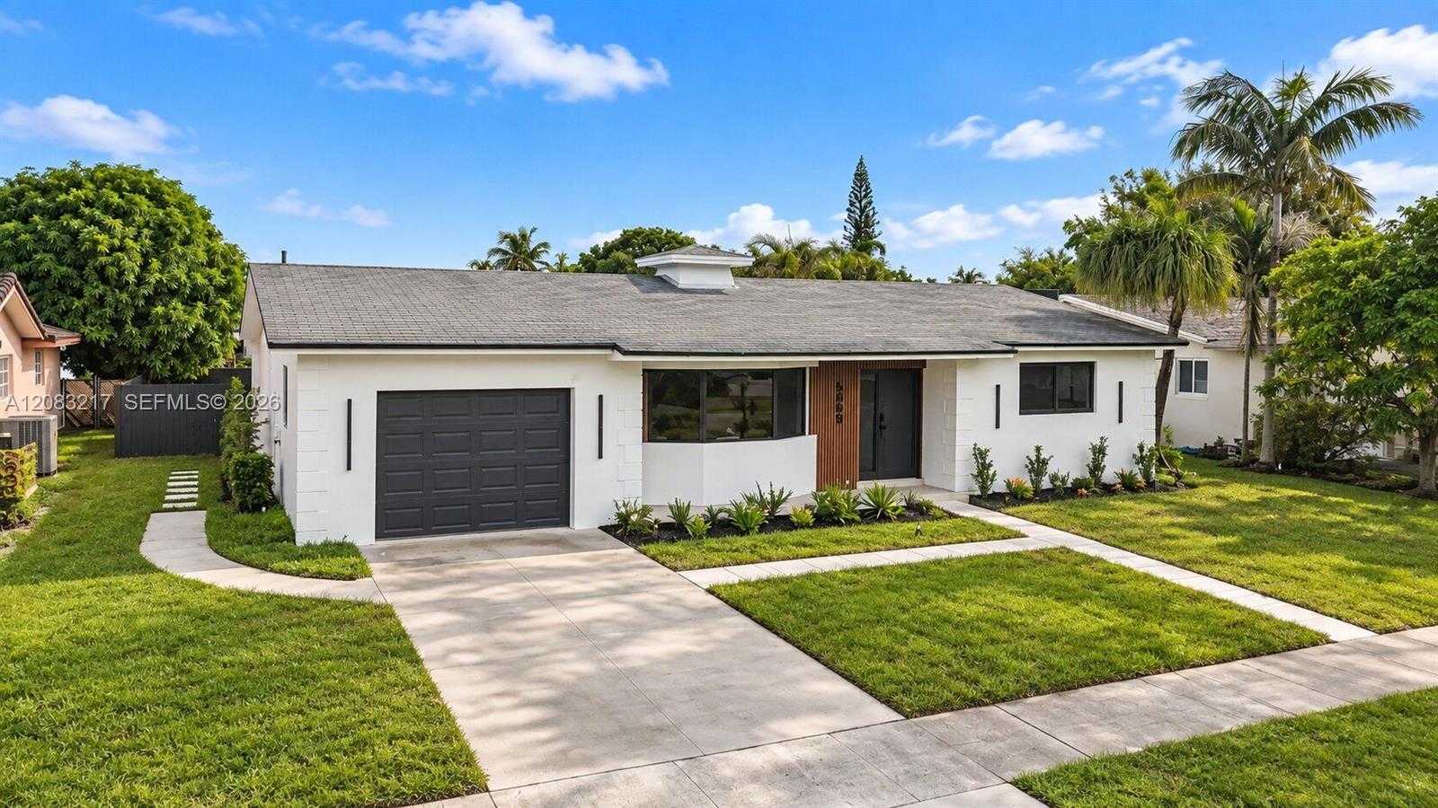 5309 Hayes St Hollywood Florida United States, for Sale, residential, Ronald Wilson, Incom Demo New Office