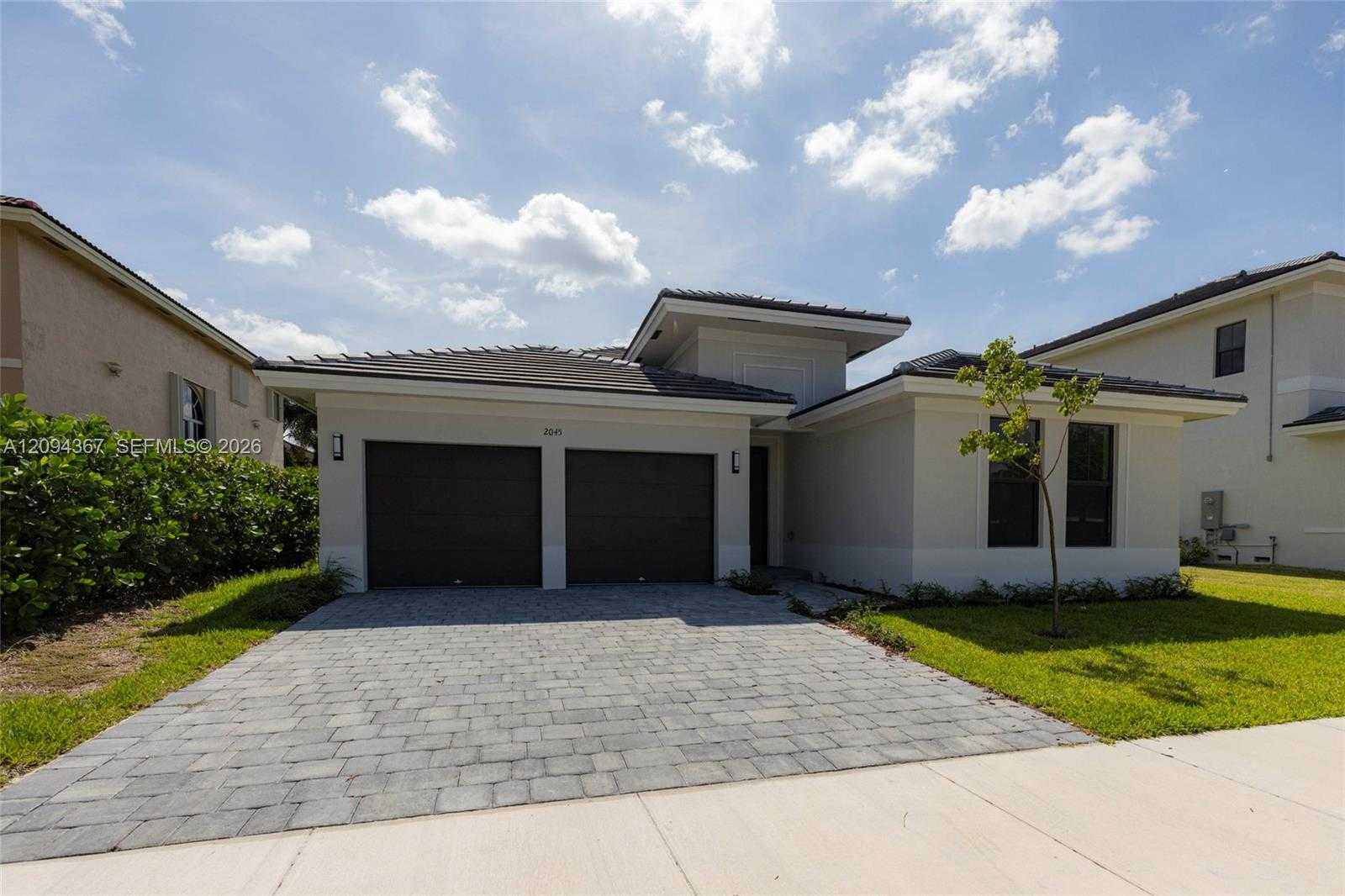 2045 SW 155th Ave Miami Florida United States, for Sale, residential, Mona Smith, InCom Demo Office