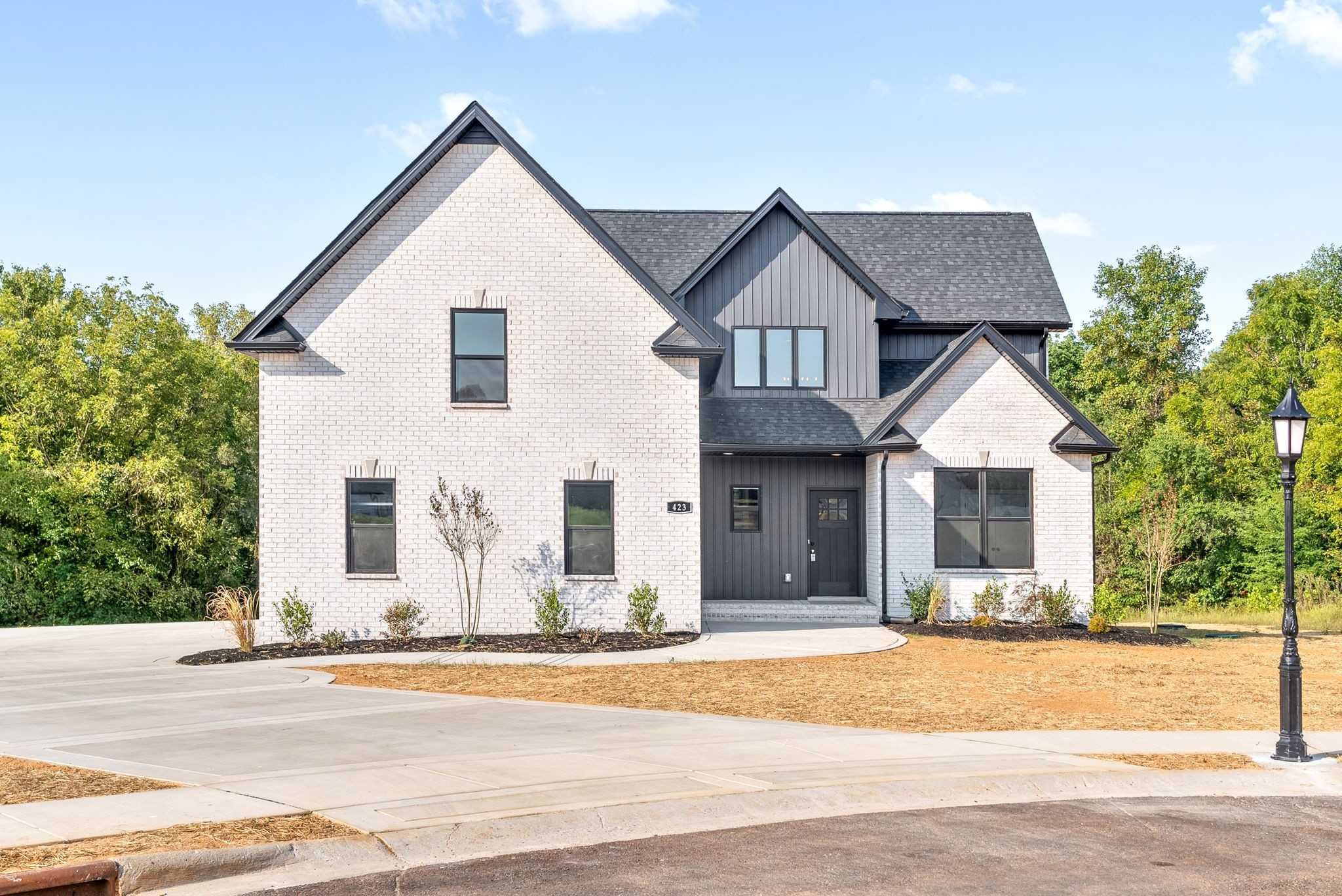 5028 Royal View Way Clarksville Tennessee United States, for Sale, residential, Rebekah  Sprabary, Sweet Home Realty & Property Management