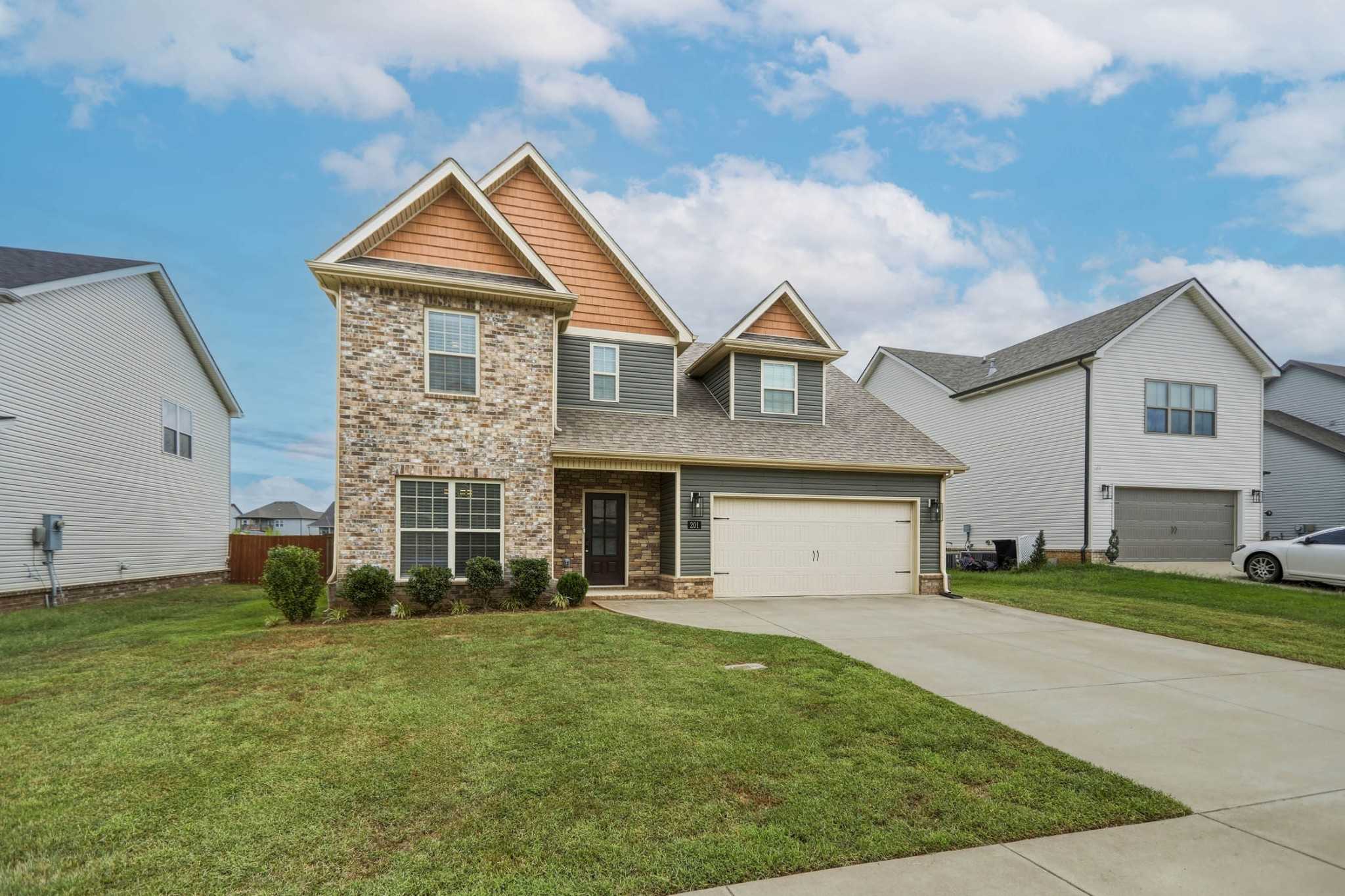 201 Kildeer Dr Clarksville Tennessee United States, for Sale, residential, Sandra Hester, Keystone Realty and Management