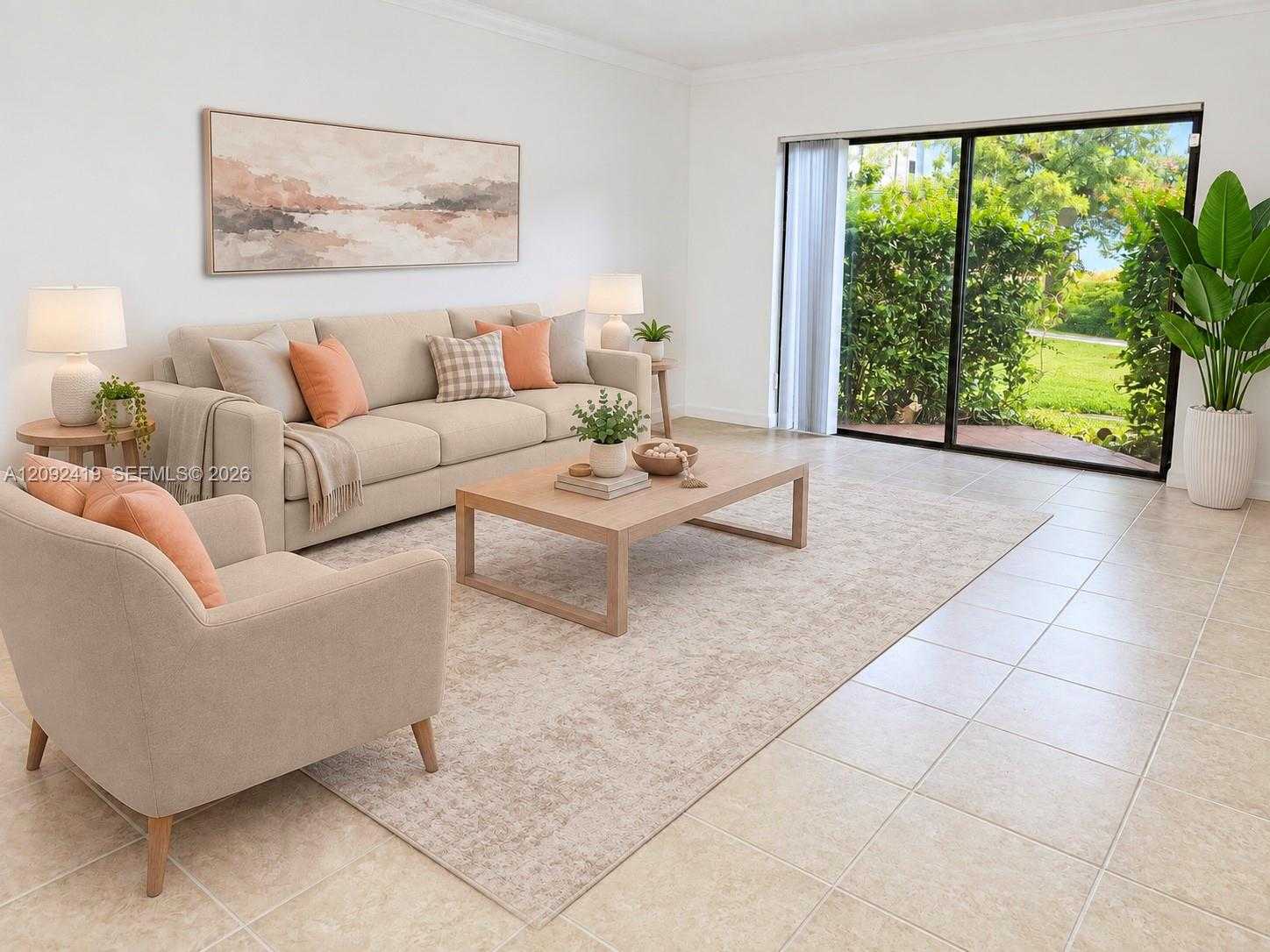 8290 Lake Dr  APT 112 Doral Florida United States, for Sale, residential, Roberto Villasmil, Interinvestments Realty, Inc.