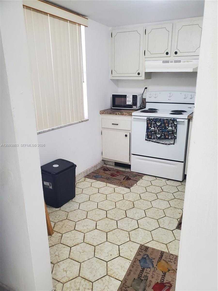 4851 NW 26th Ct  APT 237 Lauderdale Lakes Florida United States, for Rent, residential,  , Phoenix Realtors LLC