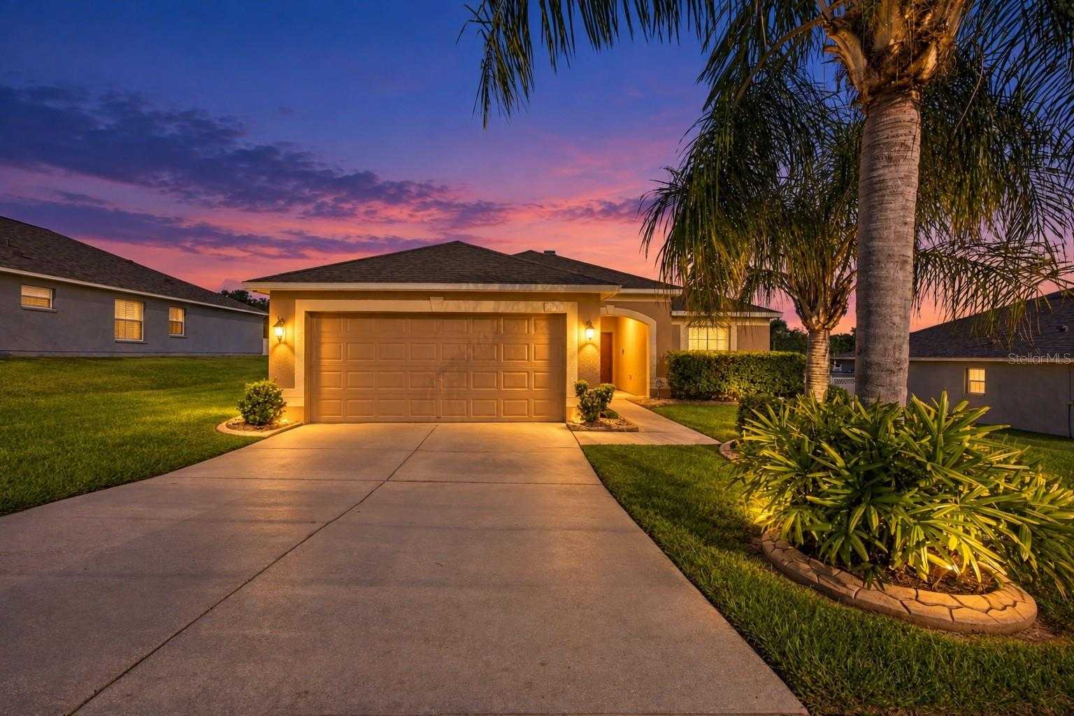 7919 MERCHANTVILLE CIRCLE Zephyrhills Florida United States, for Sale, residential, Tim Hayes, LPT Realty