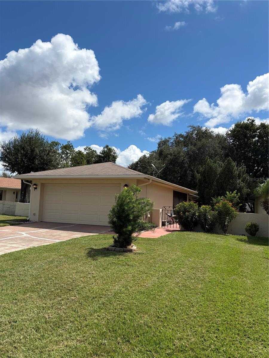 617 WEXFORD COURT Winter Haven Florida United States, for Sale, residential,  , Crosby and Associates Inc