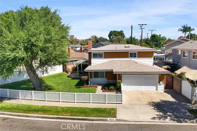 10518 Eagan Dr Whittier California United States, for Sale, residential, Ralph  Morfin, Realty One Group