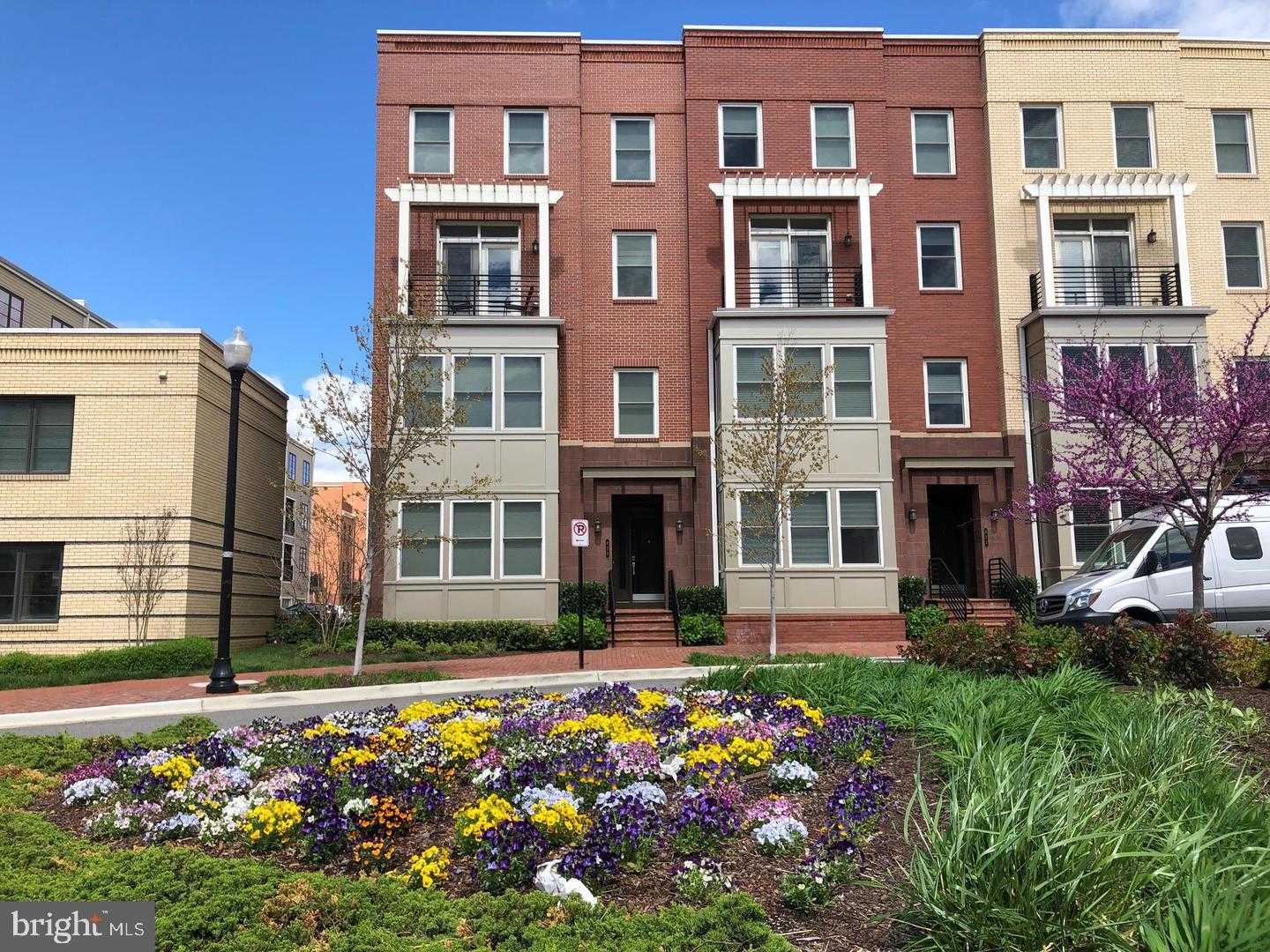 620 E HOWELL AVENUE APT 102 Alexandria Virginia United States, for Sale, residential,  , The Holly Group