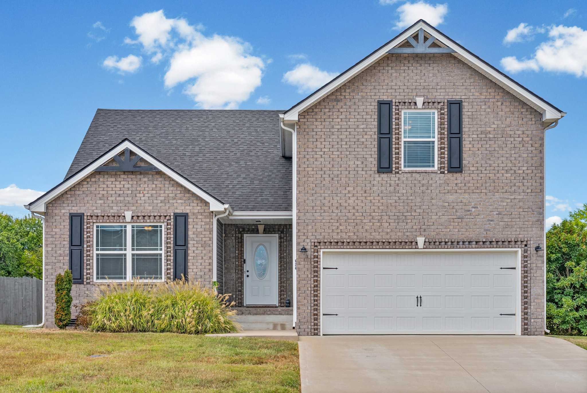 924 Burley Barn Rd Clarksville Tennessee United States, for Sale, residential, Adam Hanes, LPT Realty