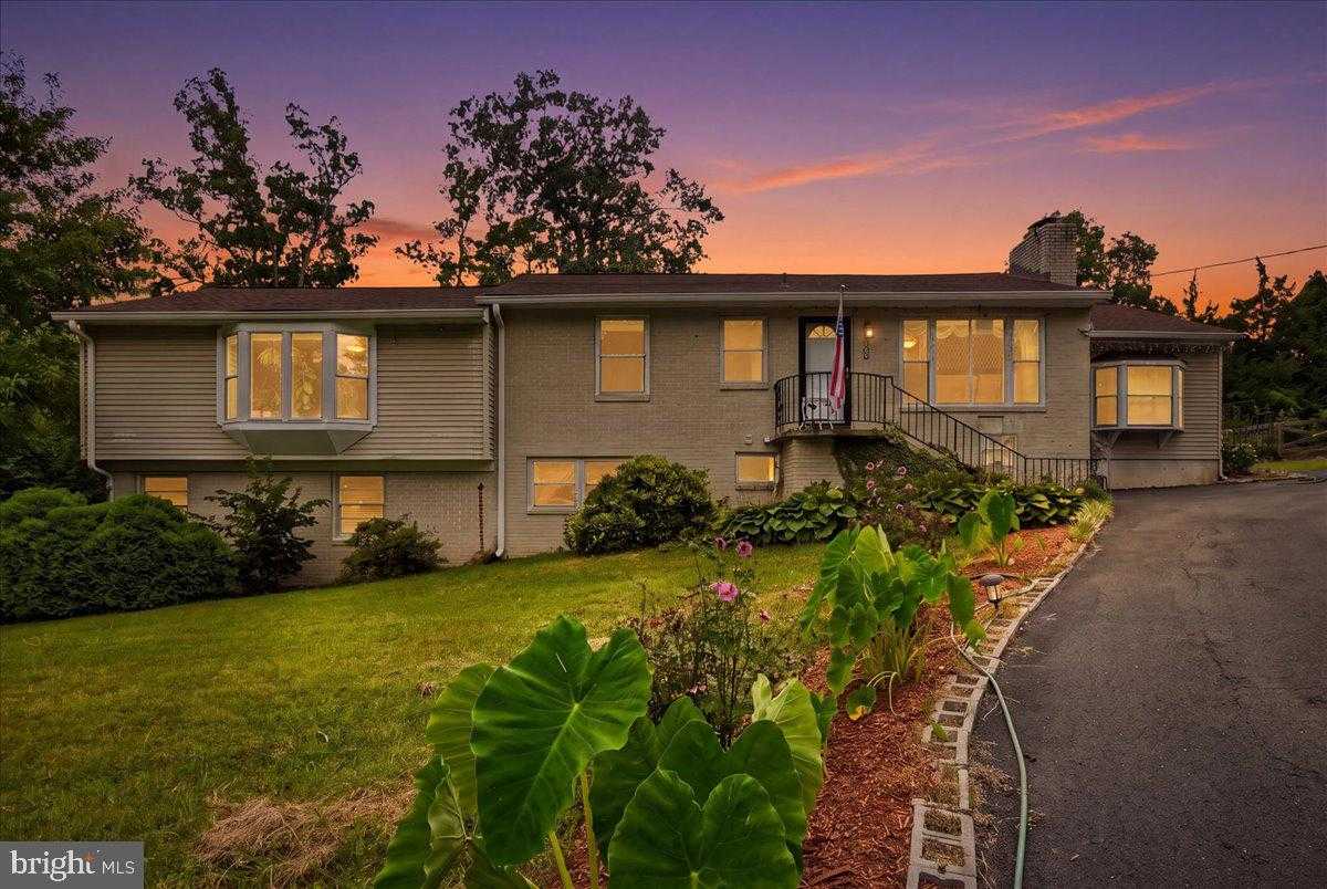 10805 CAROL STREET Fairfax Virginia United States, for Sale, residential, Kamalia  Emerson, Samson Properties