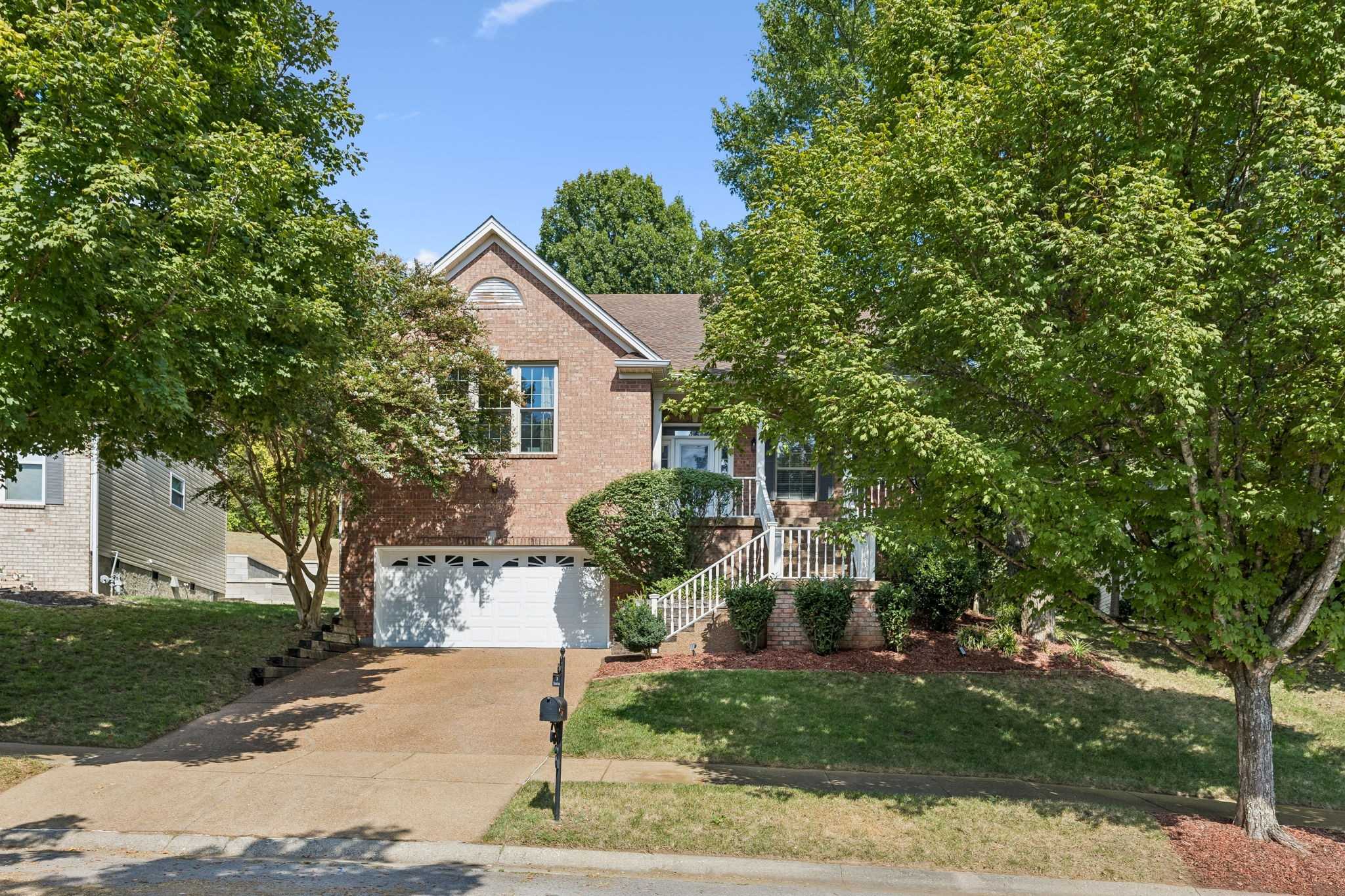208 Bateman Ave Franklin Tennessee United States, for Sale, residential, Adam  Hanes, LPT Realty