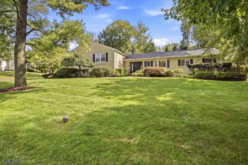 360 Long Hill Dr Millburn Twp. New Jersey United States, for Sale, residential, Sandi Chung, Keller Williams Premier Properties