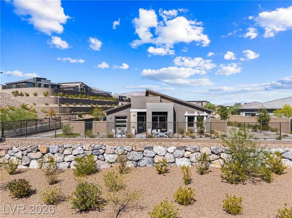 924 Kings Cliff Lane Las Vegas Nevada United States, for Sale, residential,  , Realty 220