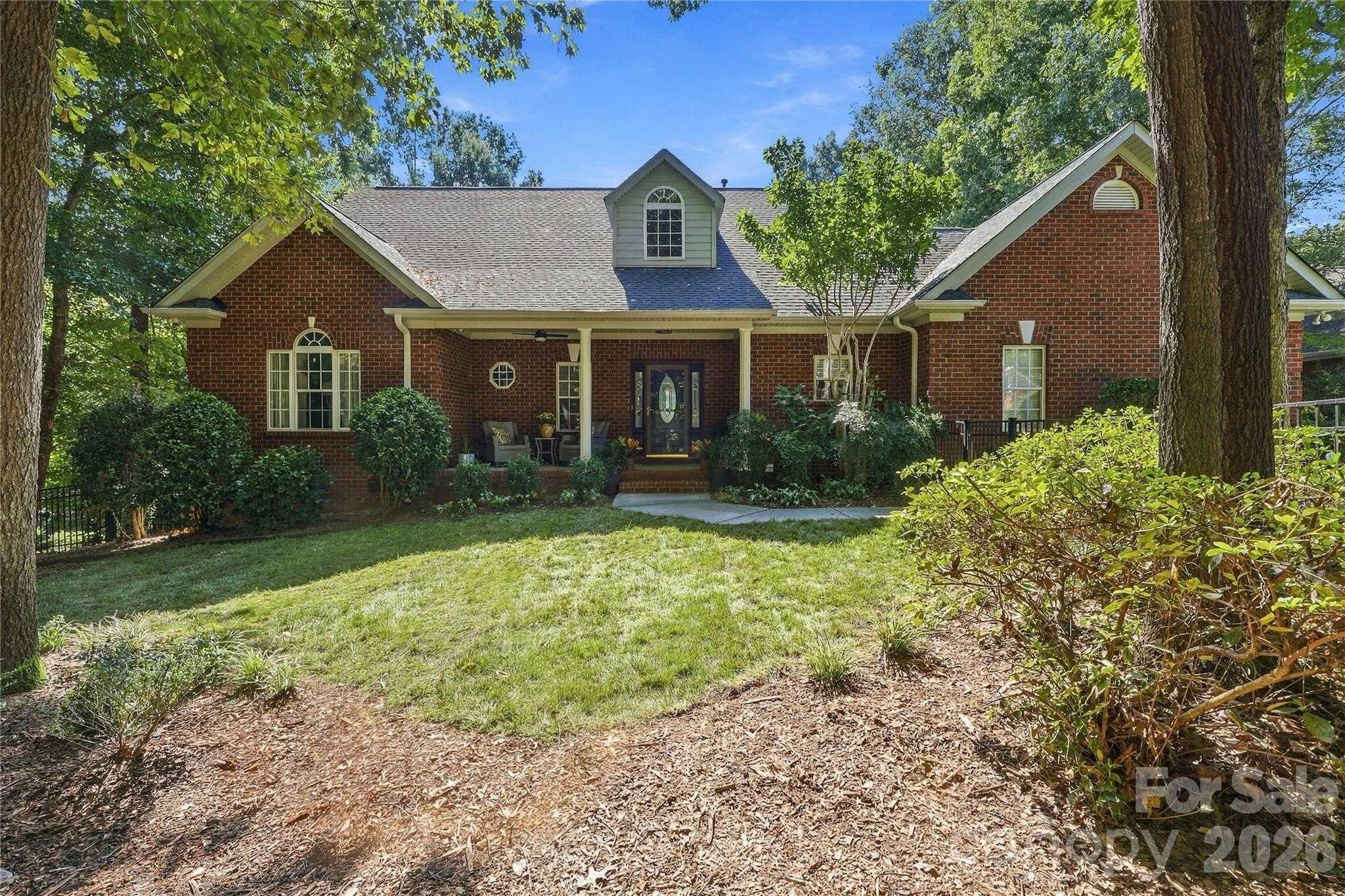 232 Pebble Stone Lane Matthews North Carolina United States, for Sale, residential, William (Will) Owens , South Charlotte Properties