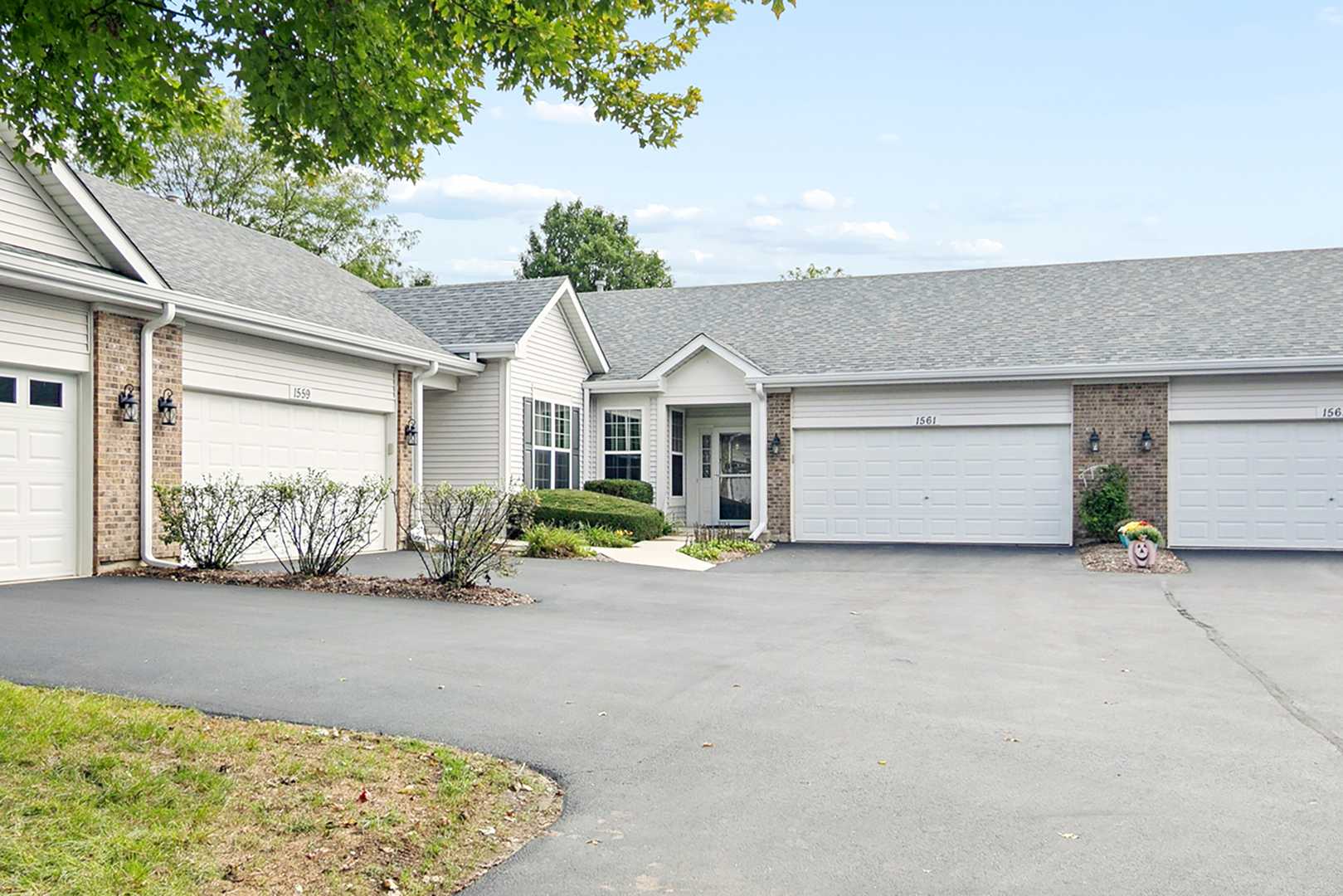 1561 W Cadillac Circle Romeoville Illinois United States, for Sale, residential,  , Alpha 7 Realty