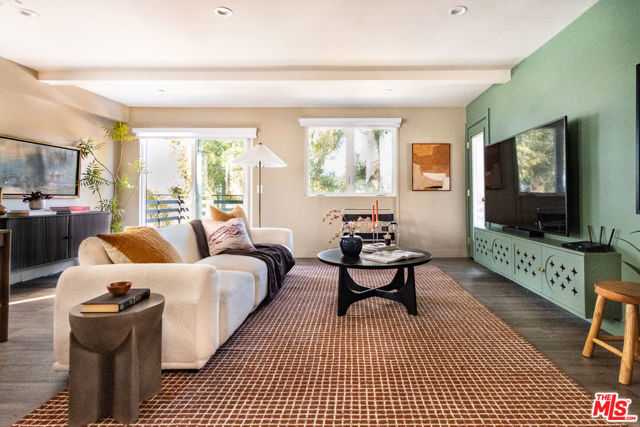 4820 Buchanan Street Los Angeles California United States, for Sale, residential,  , InCom Real Estate - New Office