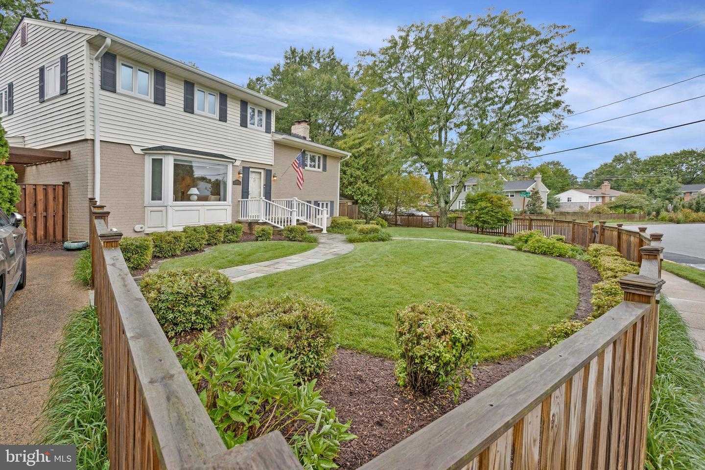 910 ALLISON STREET Alexandria Virginia United States, for Sale, residential,  , The Holly Group