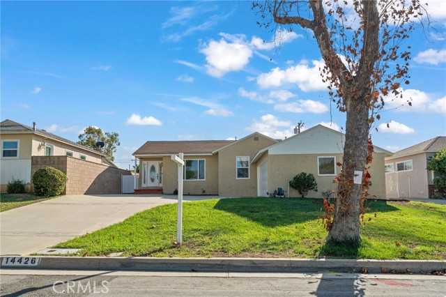 14426 Cerecita Whittier California United States, for Sale, residential, Ralph  Morfin, Realty One Group
