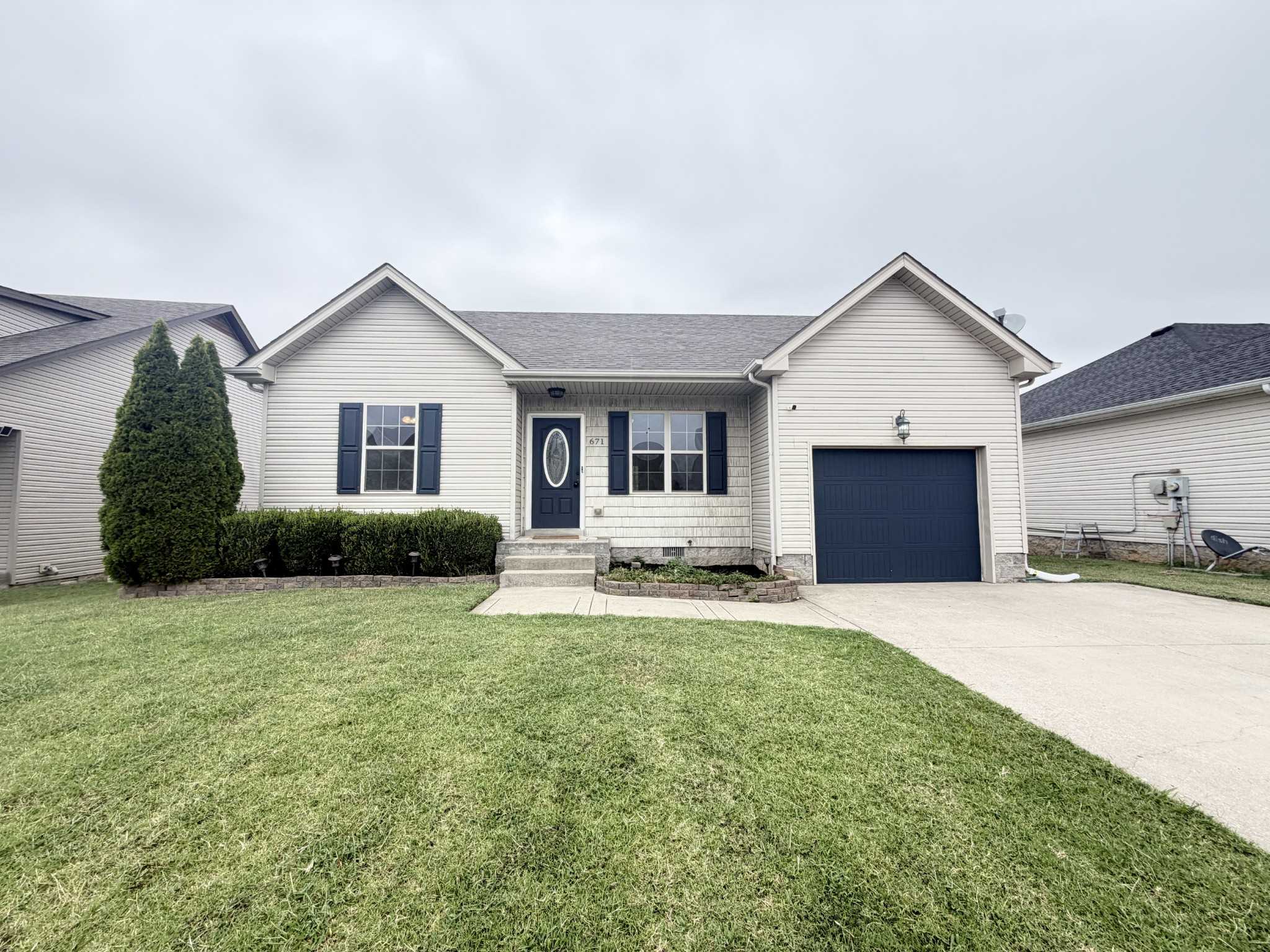671 Fox Trail Ct Clarksville Tennessee United States, for Sale, residential, Adam Hanes, LPT Realty