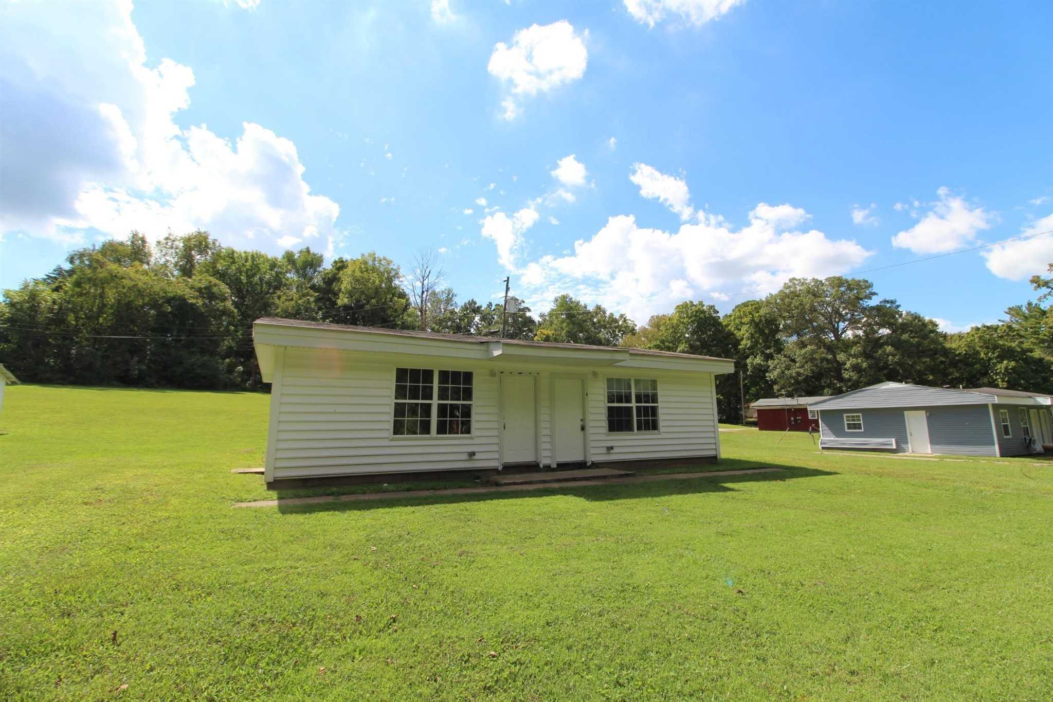 91 E Fork Dr  APT 3 Clarksville Tennessee United States, for Rent, residential, Rebekah  Sprabary, Sweet Home Realty & Property Management